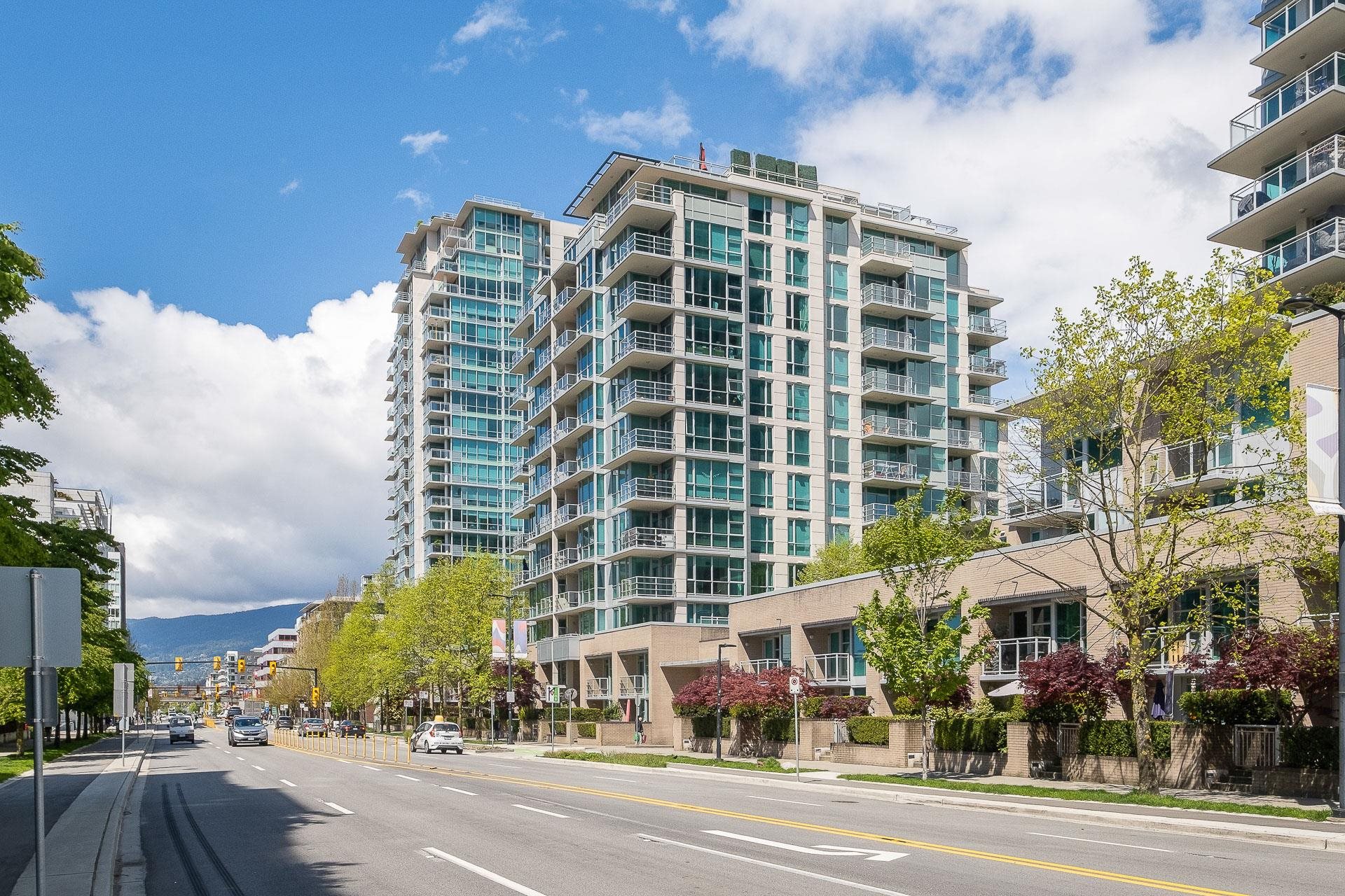 405 168 ESPLANADE, R3105764, BC,