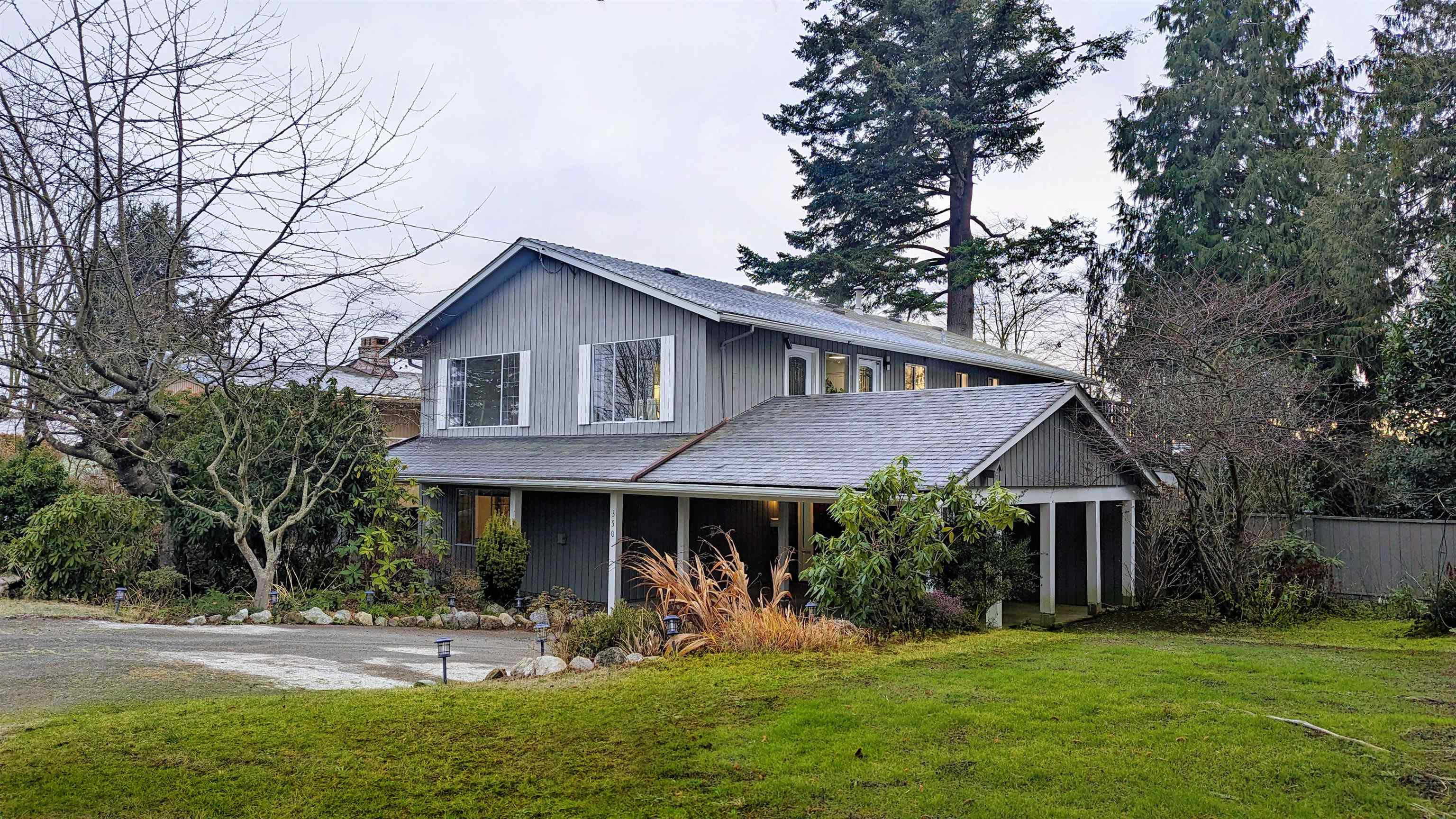 350 52A STREET, Delta BC V4M 2Z9, R3105937, BC,