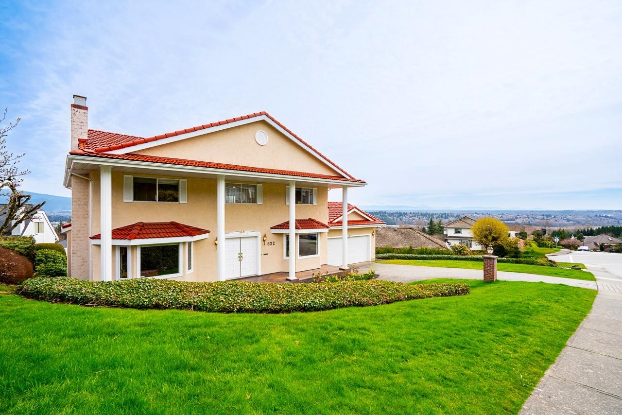 622 CLEARWATER WAY, Coquitlam BC V3C 5E6, R3105974, BC,