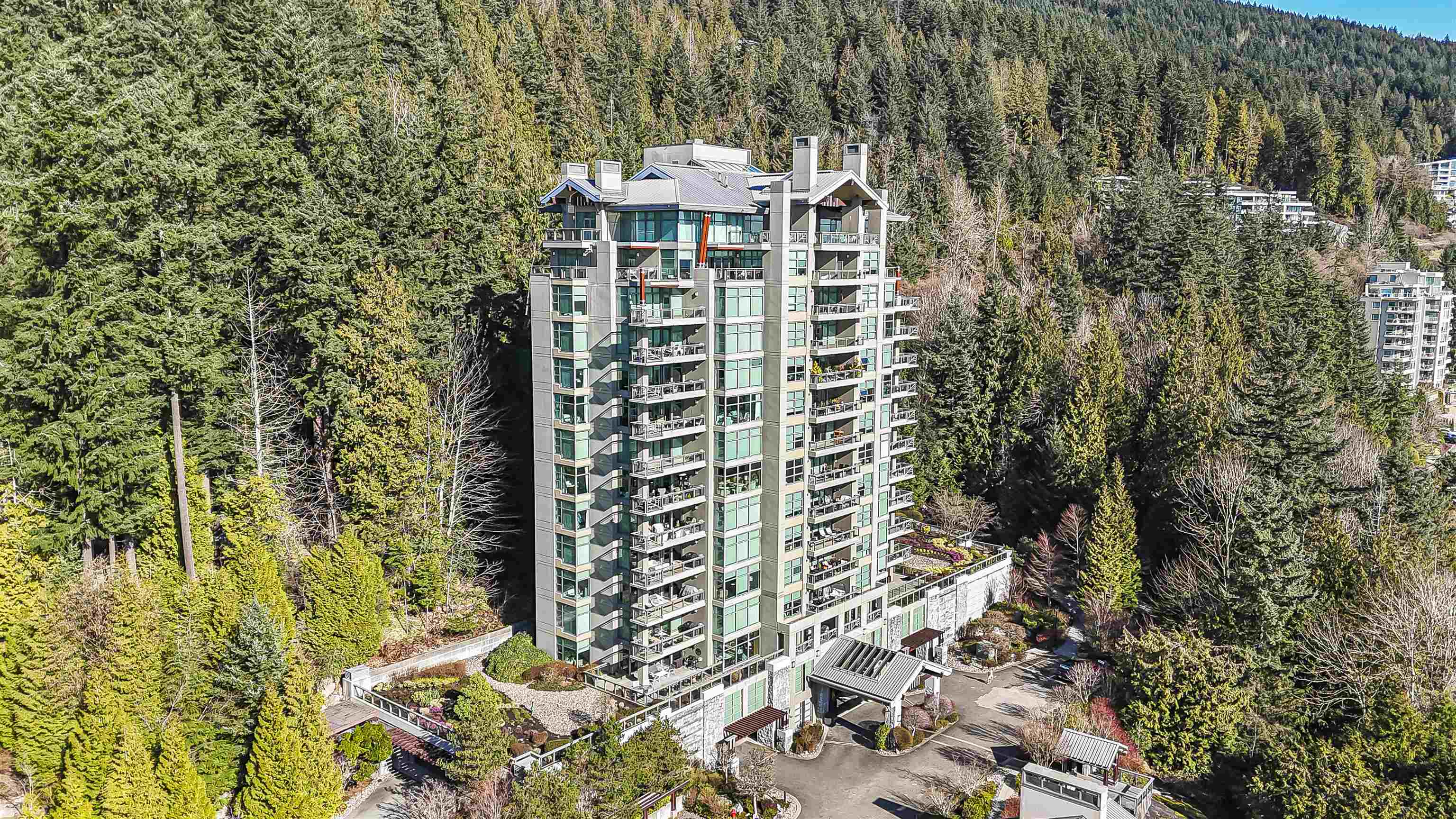 1001 3315 CYPRESS PLACE, R3105990, BC,