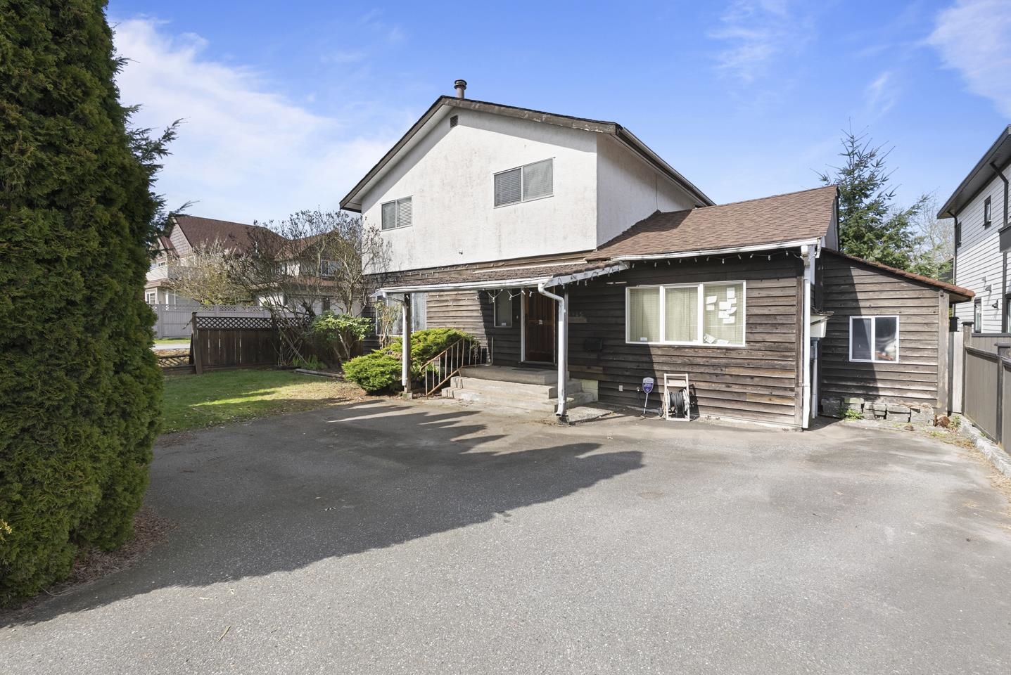 12945 64 AVENUE, Surrey BC V3W 1X4, R3106032, BC,