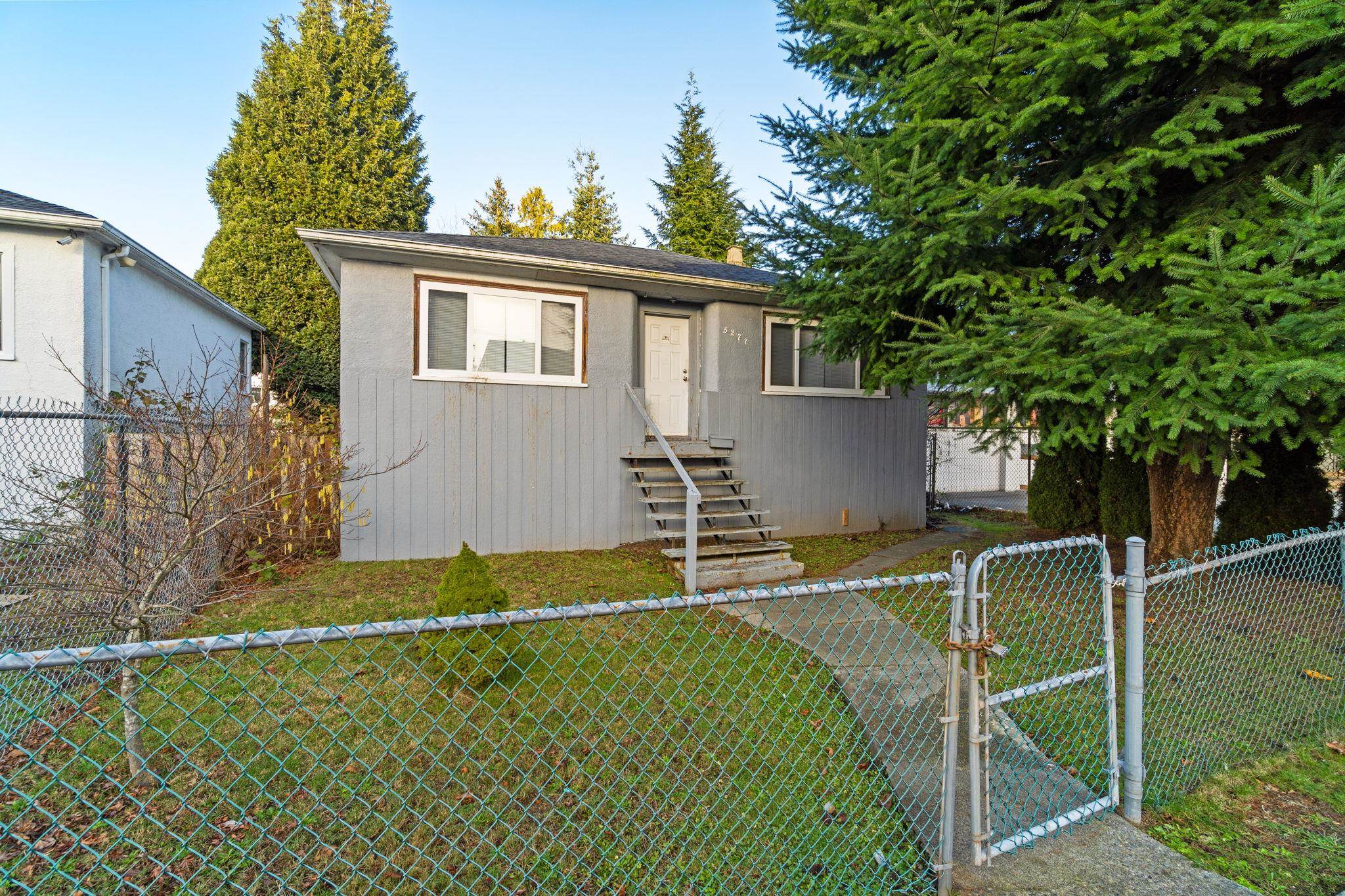5277 IMPERIAL STREET, Burnaby BC V5J 1E5, R3106224, BC,