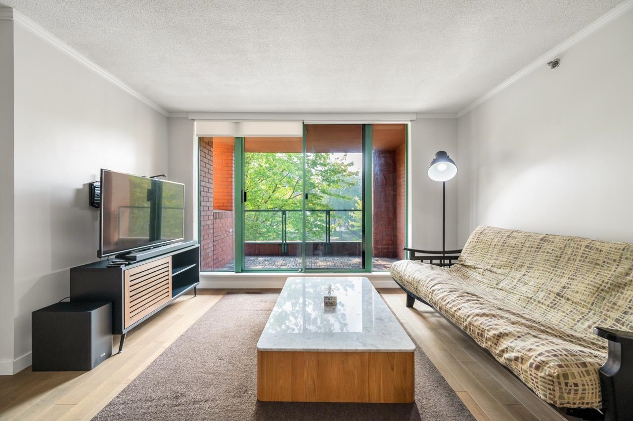 312 503 16TH AVENUE, R3106389, BC,