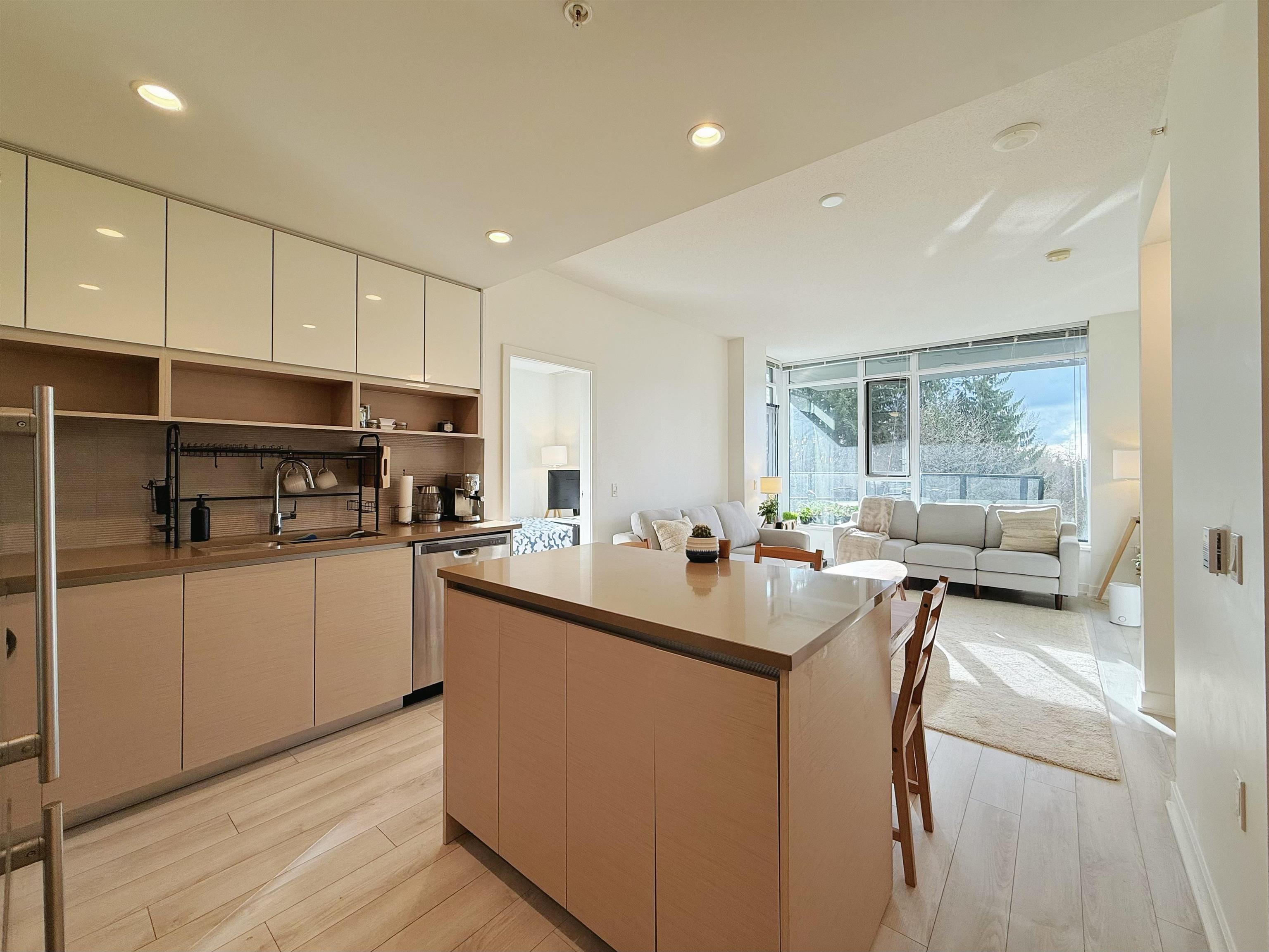 105 8850 UNIVERSITY CRESCENT, R3106393, BC,