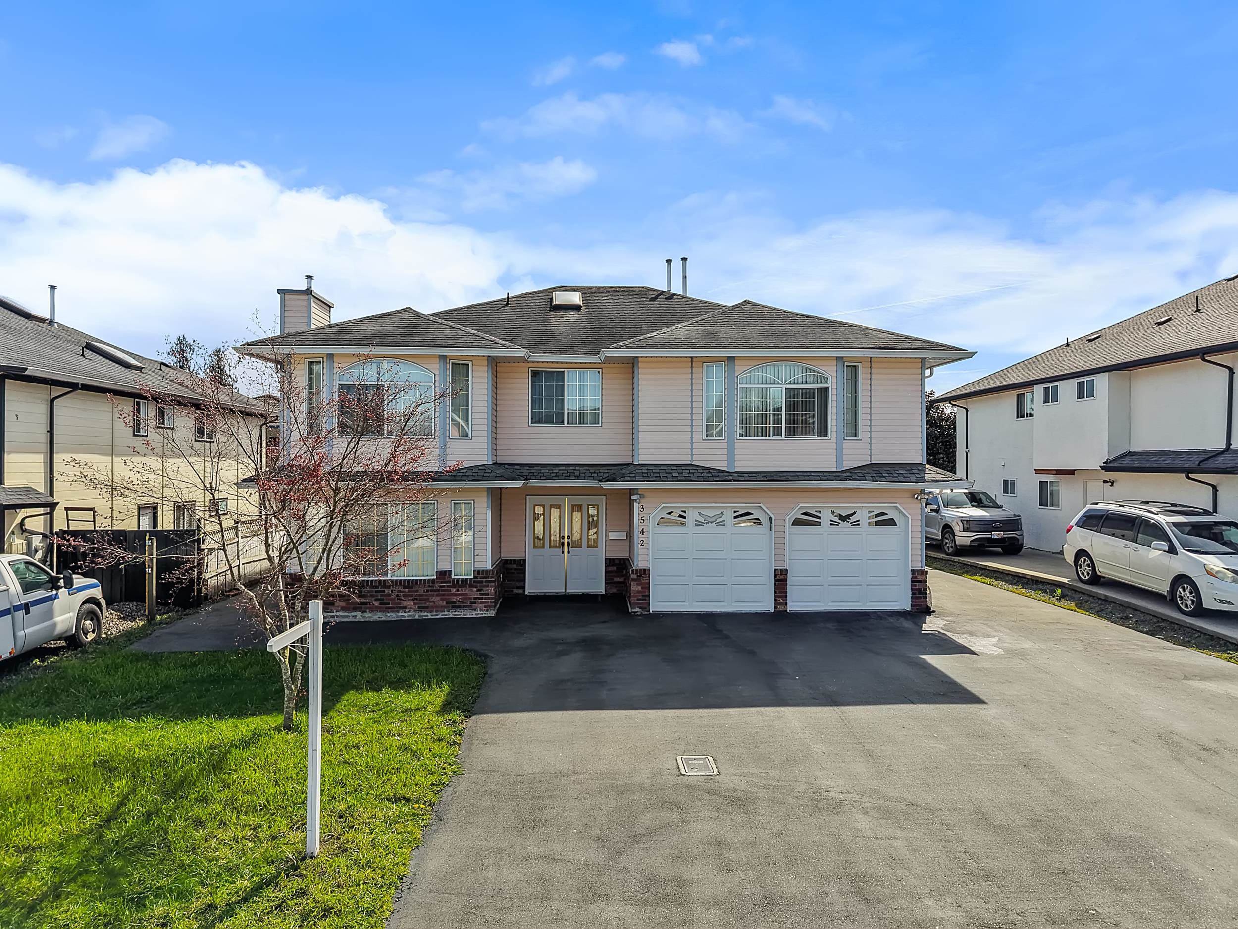 3542 GALIANO DRIVE, Abbotsford BC V2T 5R6, R3106484, BC,