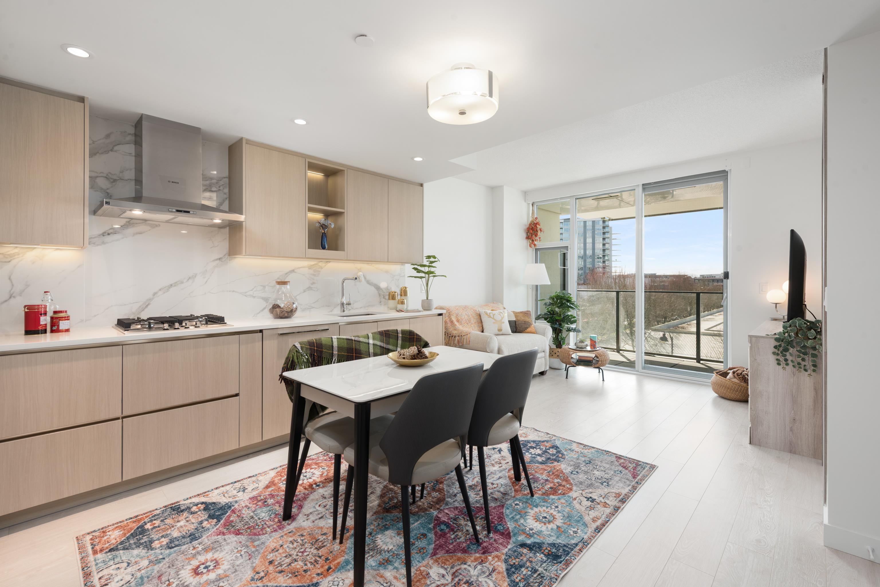 402 8611 HAZELBRIDGE WAY, R3106496, BC,