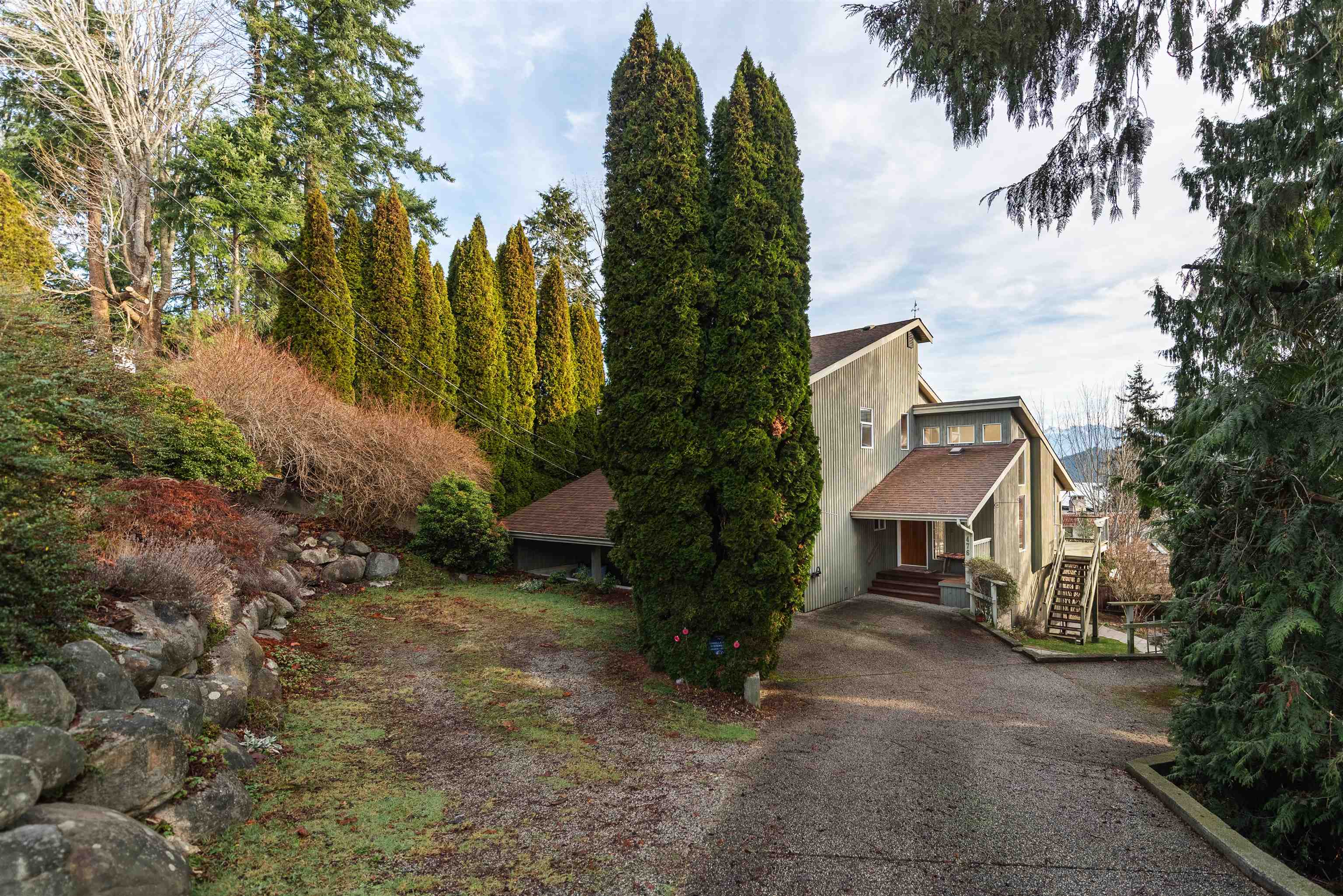 476 ABBS ROAD, Gibsons BC V0N 1V8, R3106901, BC,