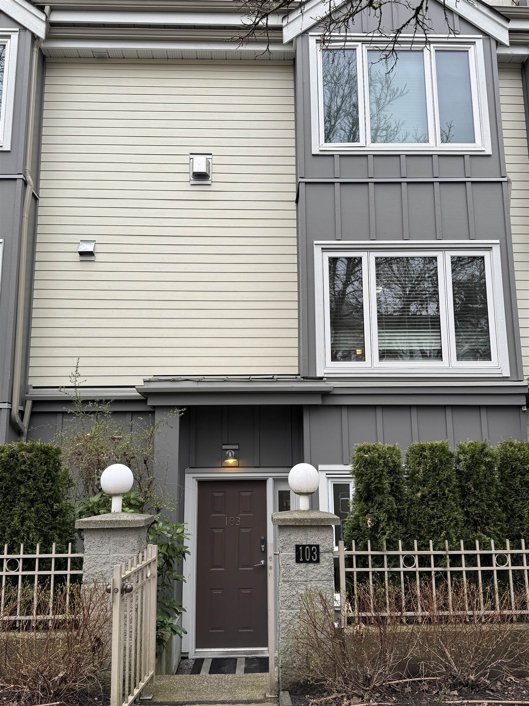 103 3075 WILLOW STREET, R3106918, BC,