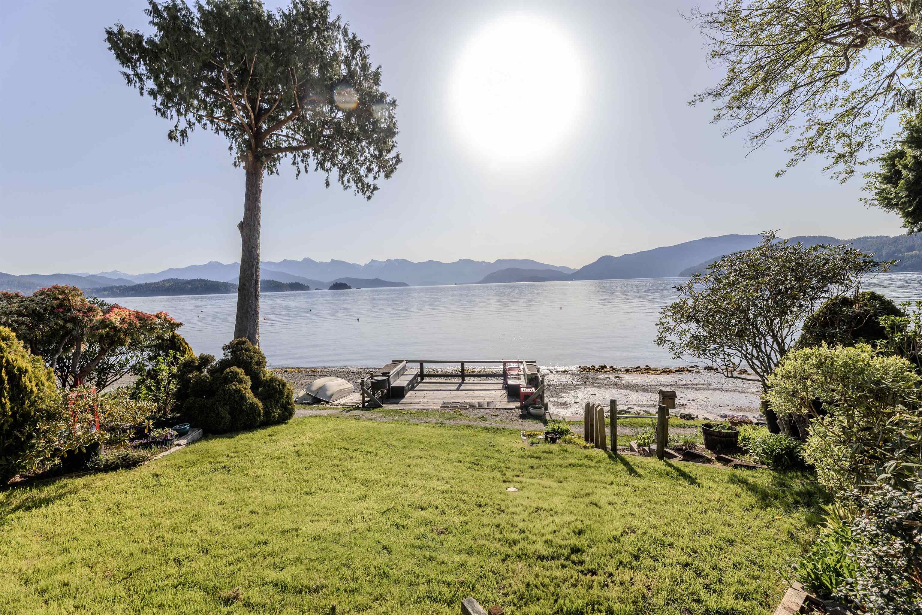 1162 POINT ROAD, Gibsons BC V0N 1V1, R3106952, BC,