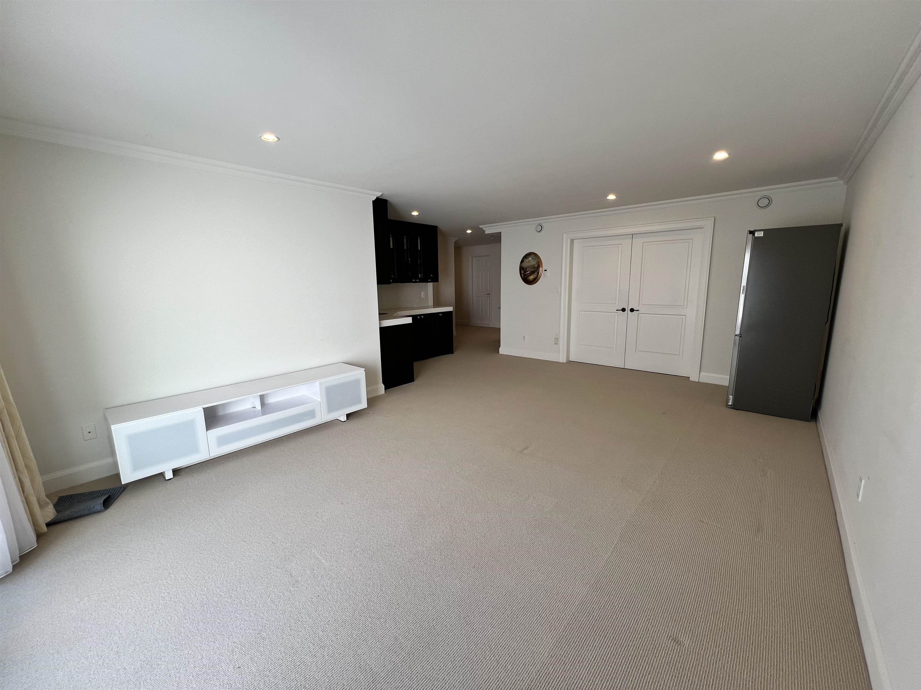 Basement Suite 2054 WESTERN PARKWAY, R3107210, BC,