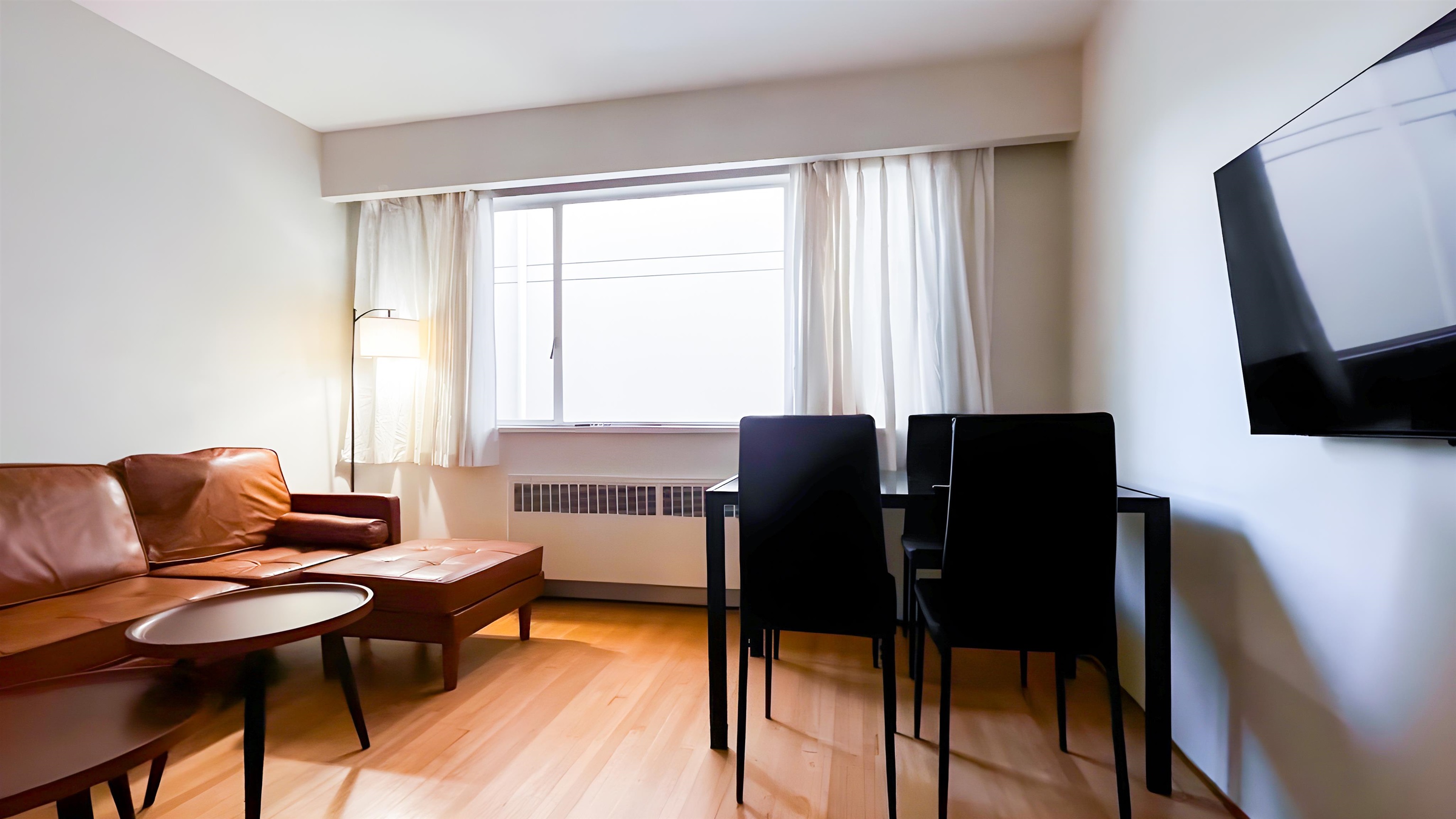 203 1925 NELSONSTREET, R3107214, BC,