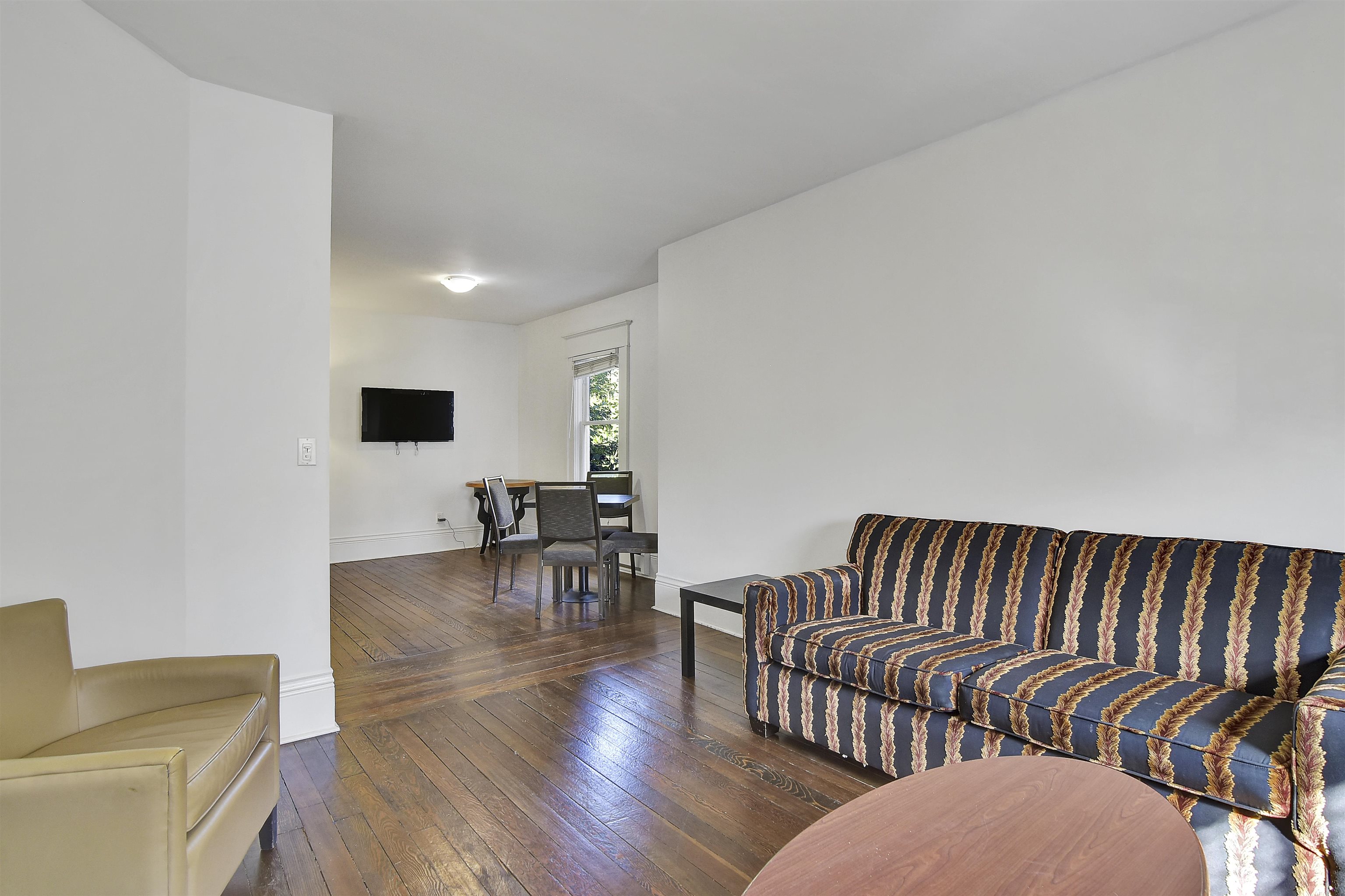 2 1517 COMOX STREET, R3107227, BC,