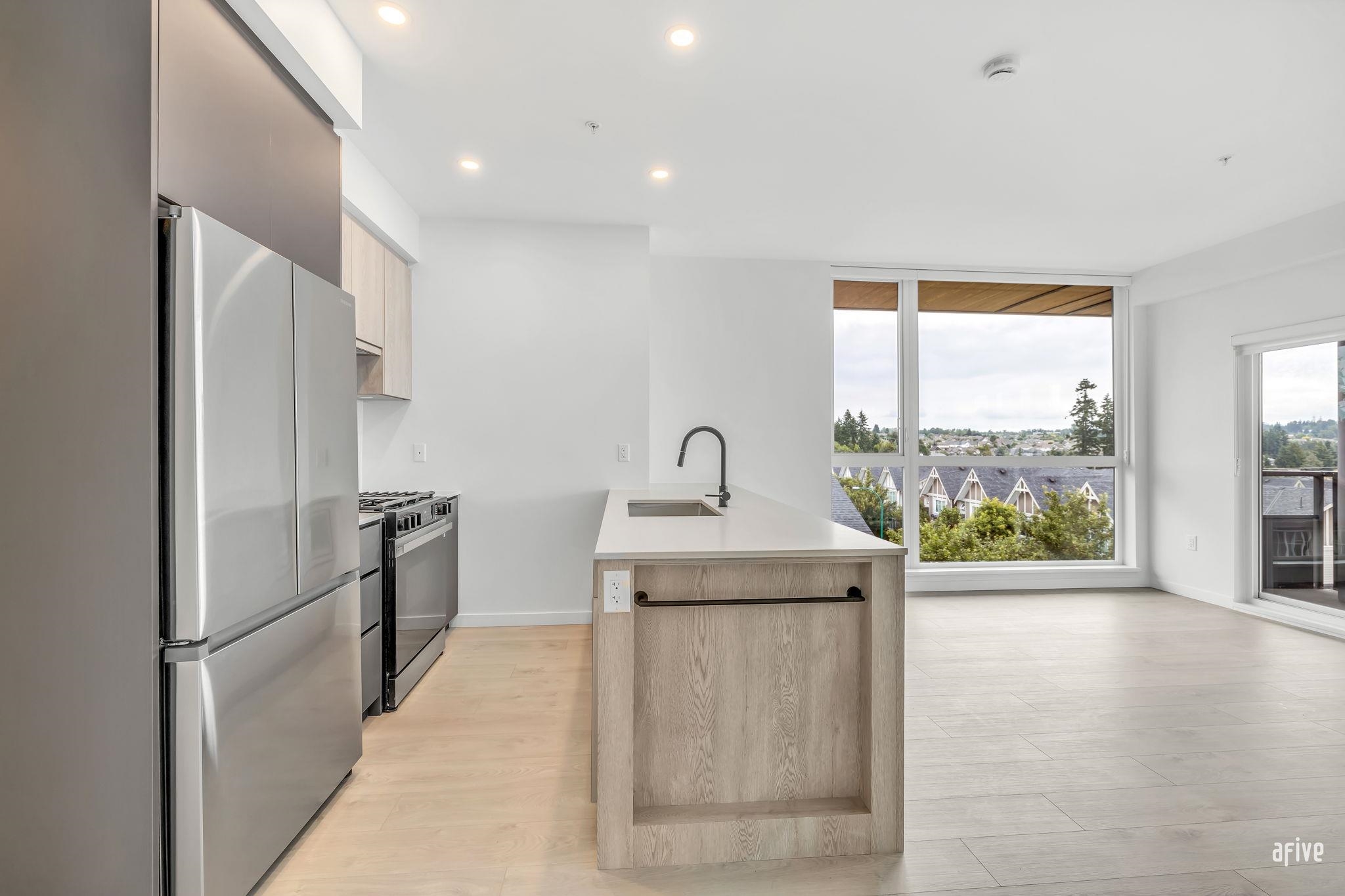 401 6585 195A STREET, R3107248, BC,