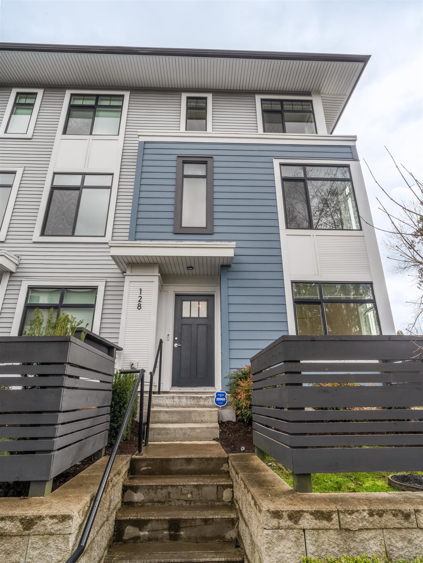 128 15235 SITKA DRIVE, R3107269, BC,