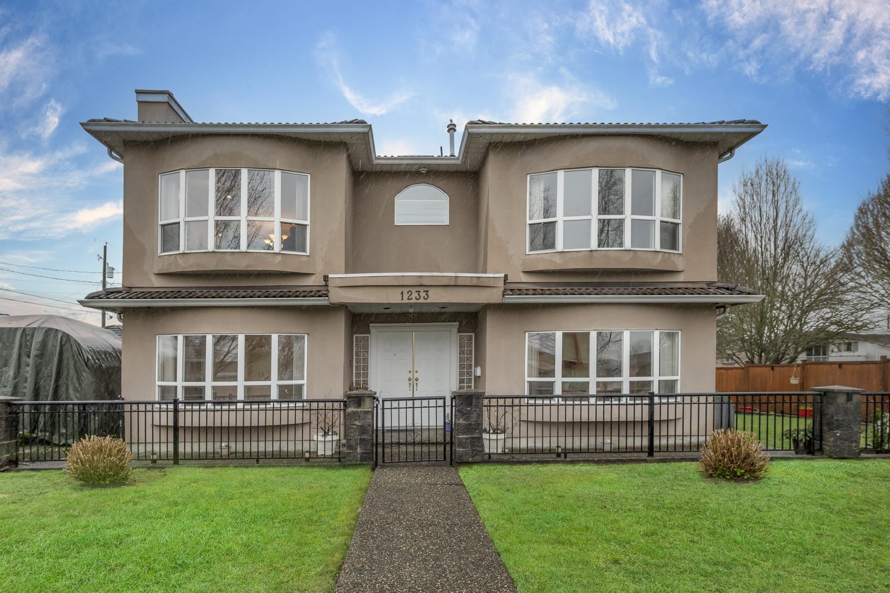 1233 RUPERT STREET, Vancouver BC V5K 5E1, R3107306, BC,