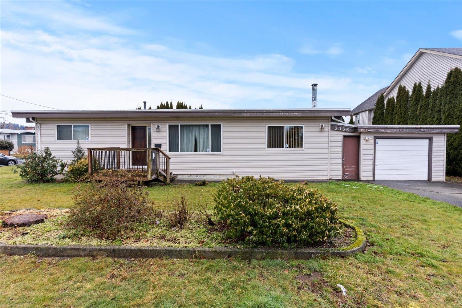 9336 BROADWAY STREET, Chilliwack BC V2P 5V3, R3107503, BC,