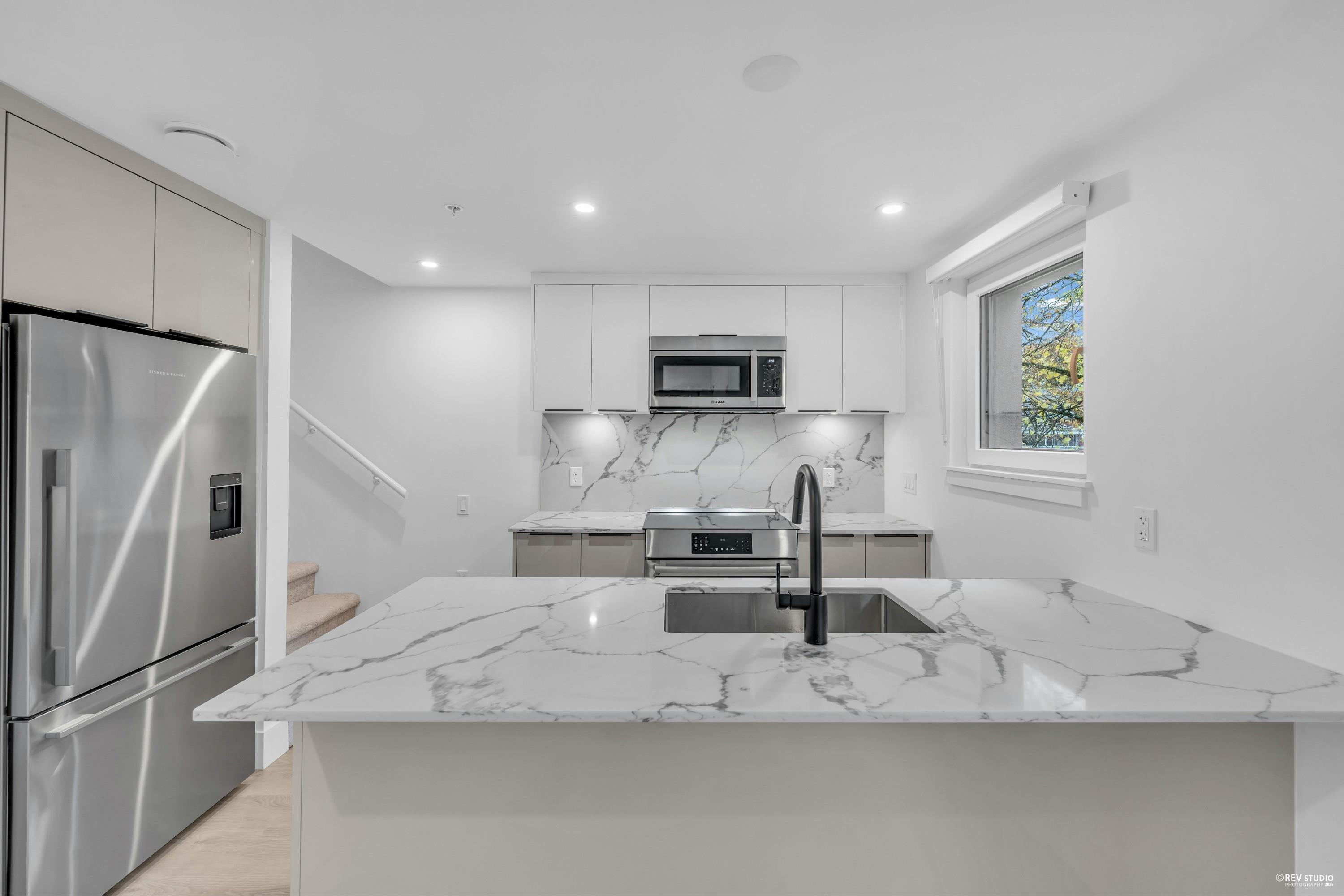 108 2085 1 AVENUE, R3107711, BC,