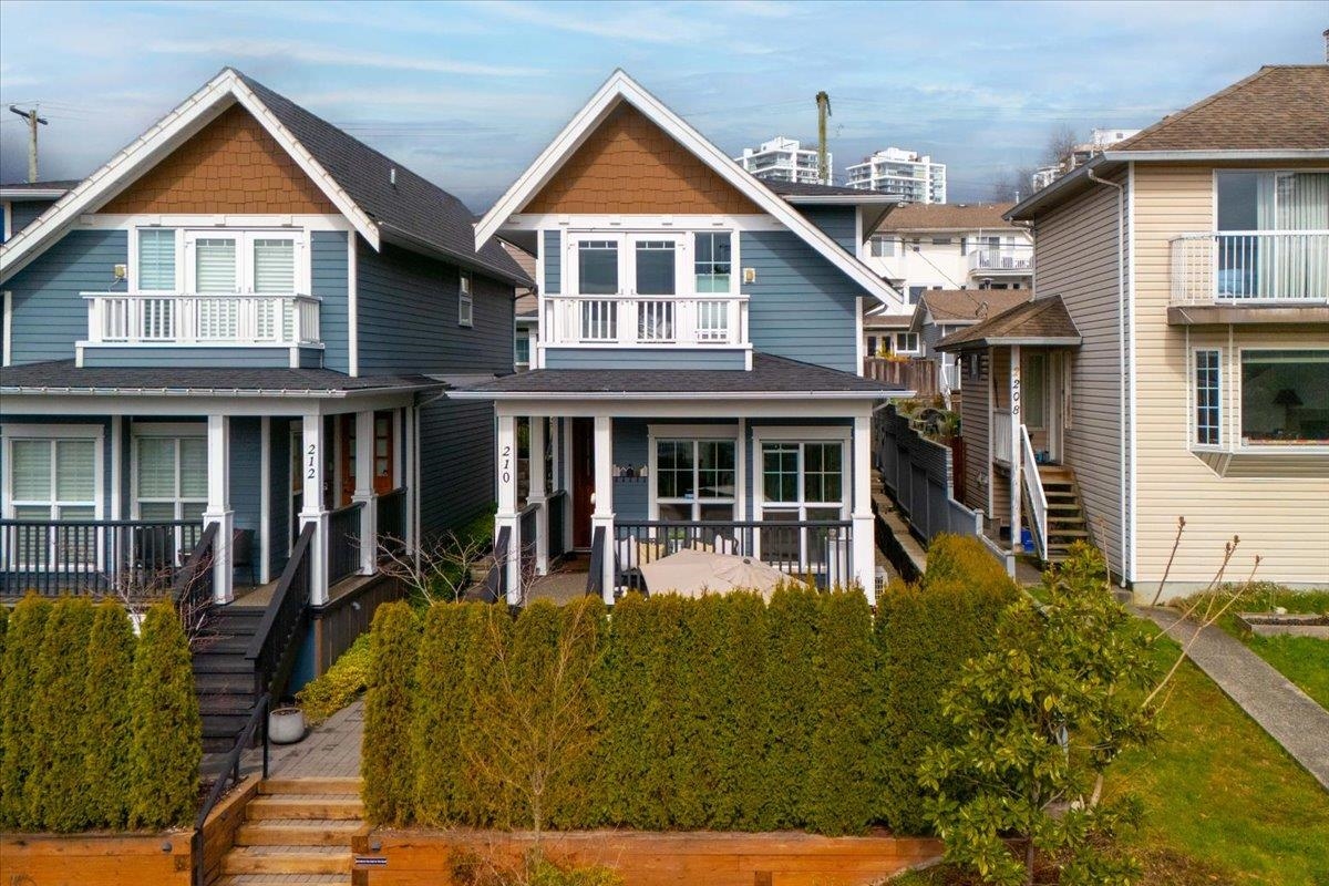 210 W 5TH STREET, North Vancouver BC V7M 1K1, R3107730, BC,