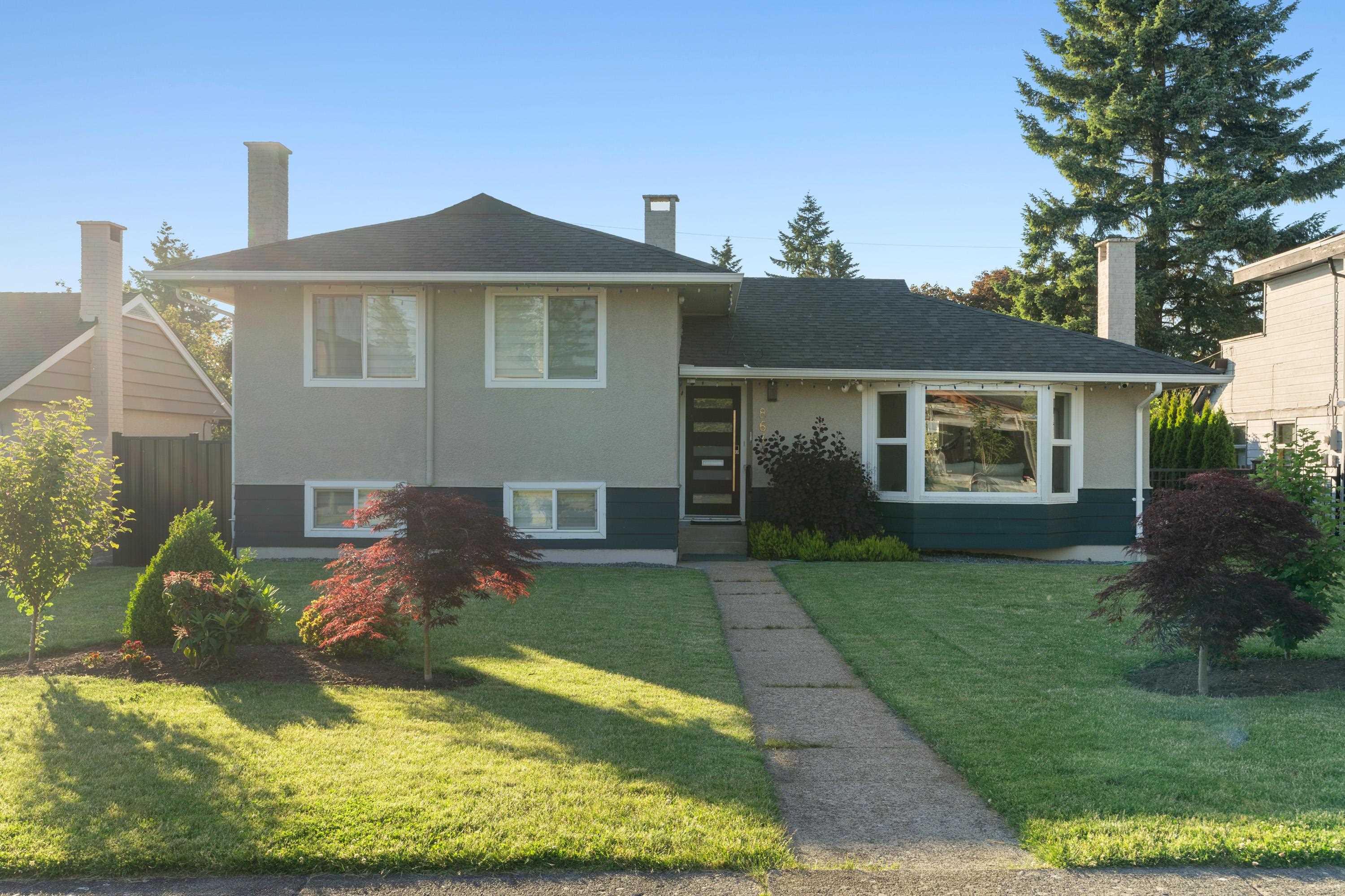 8649 11TH AVENUE, Burnaby BC V3N 2P9, R3107740, BC,