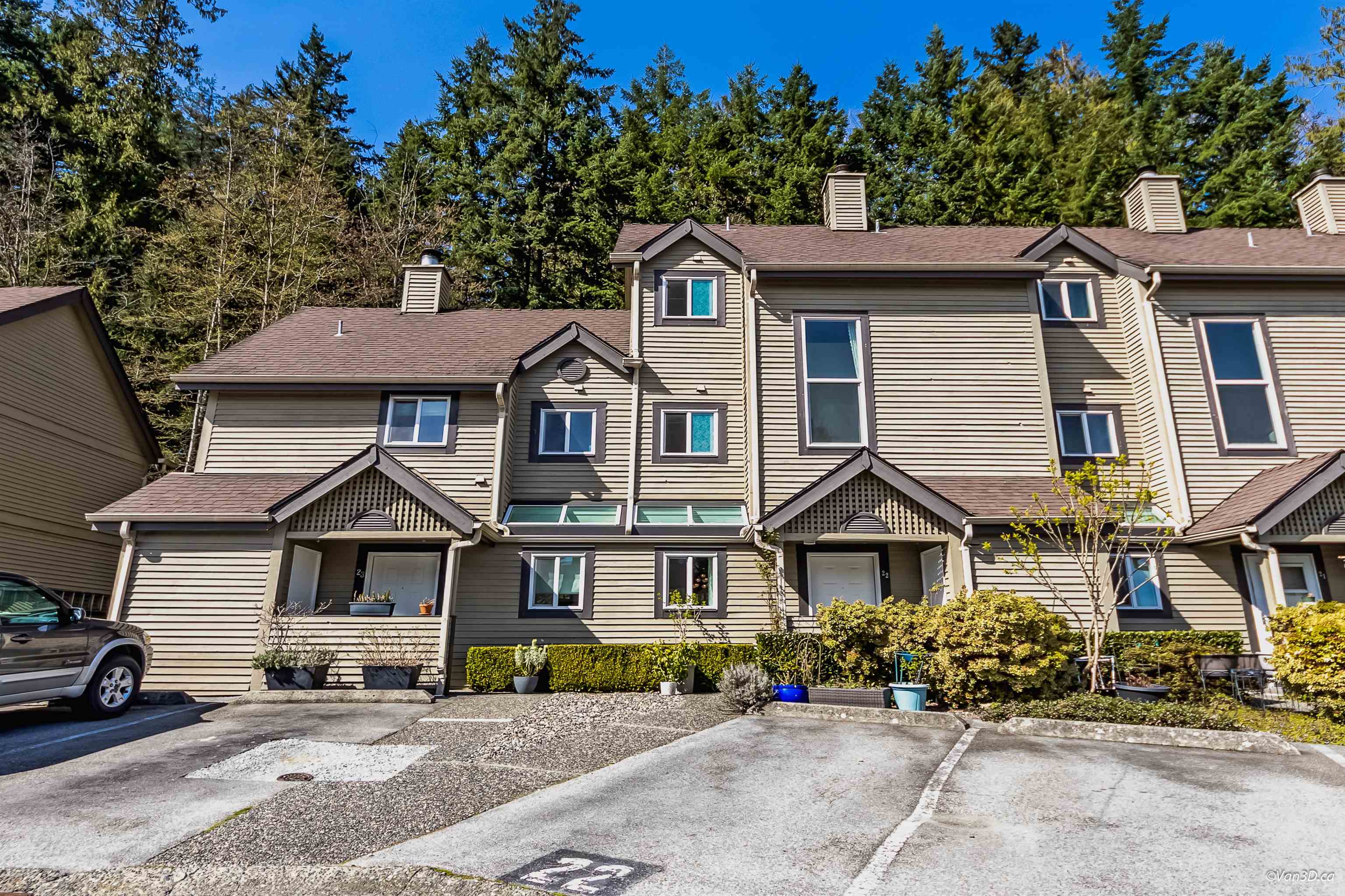 22 2736 ATLIN PLACE, R3107918, BC,