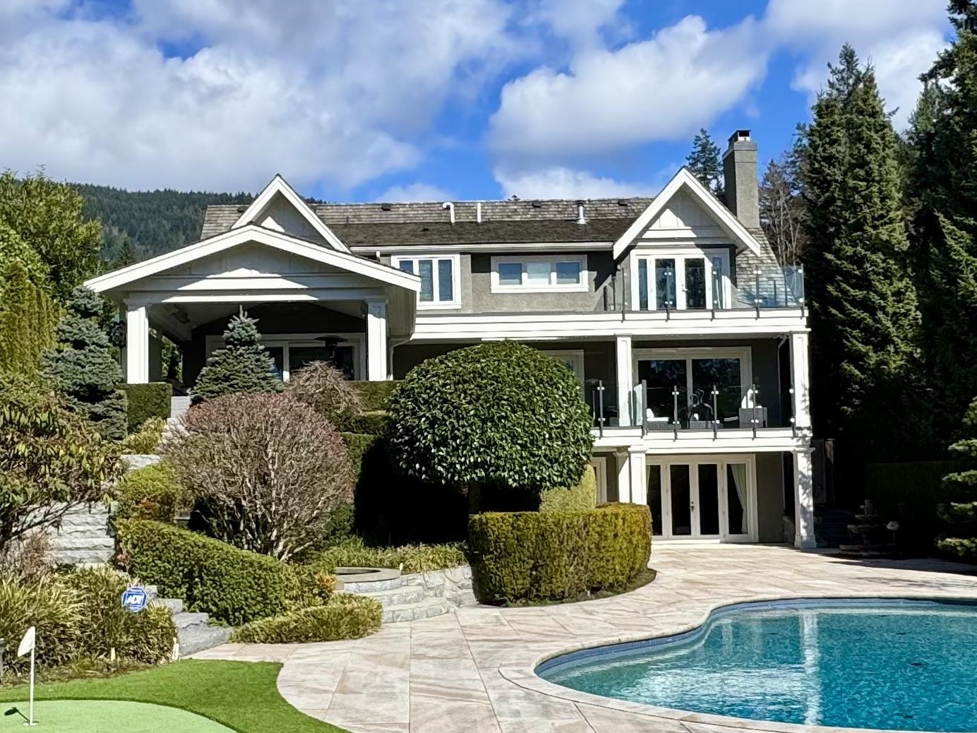 2920 MATHERS AVENUE, West Vancouver BC V7V 2K1, R3107931, BC,