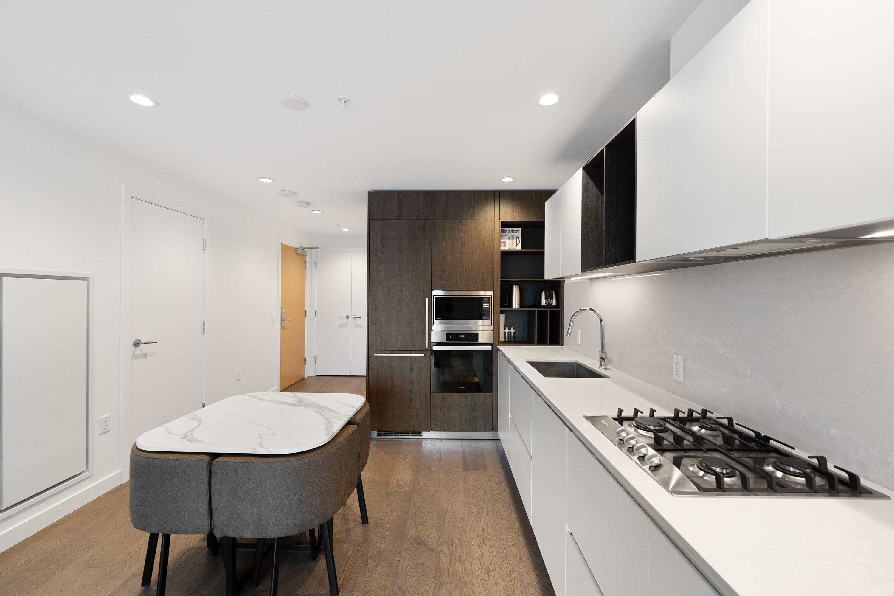 1801 6000 MCKAY AVENUE, R3107971, BC,