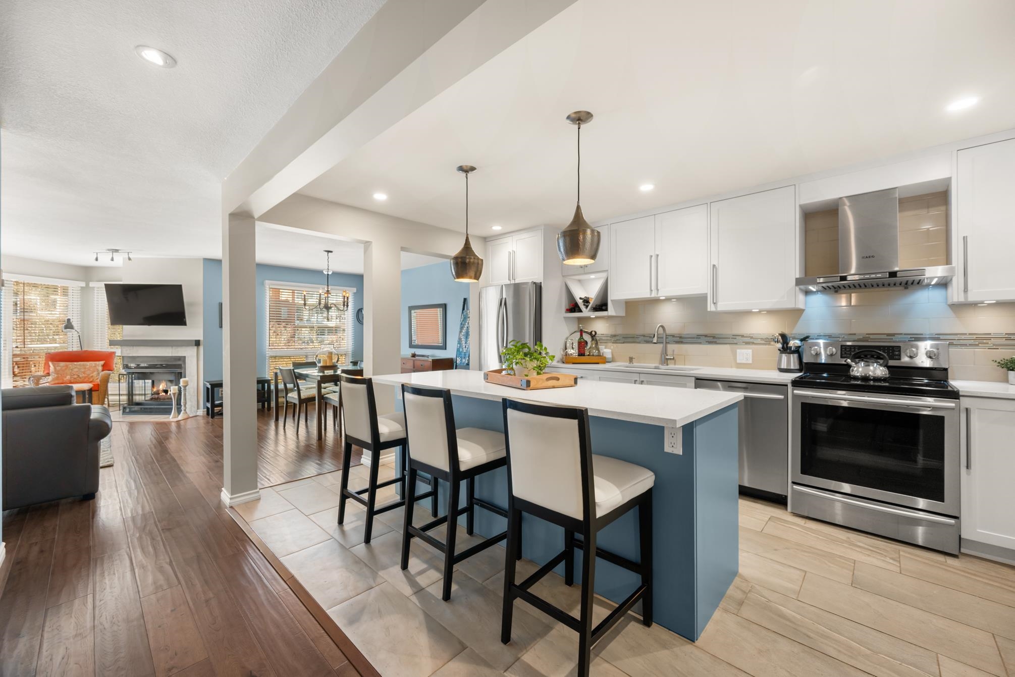 208A 1220 QUAYSIDE DRIVE, R3107988, BC,