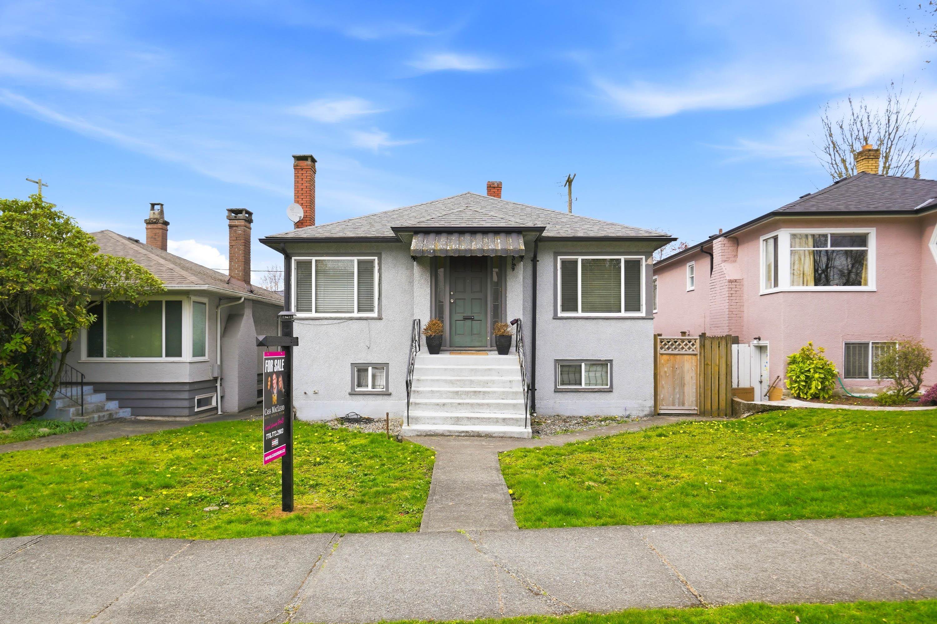 2349 E PENDER STREET, Vancouver BC V5L 1X7, R3108044, BC,