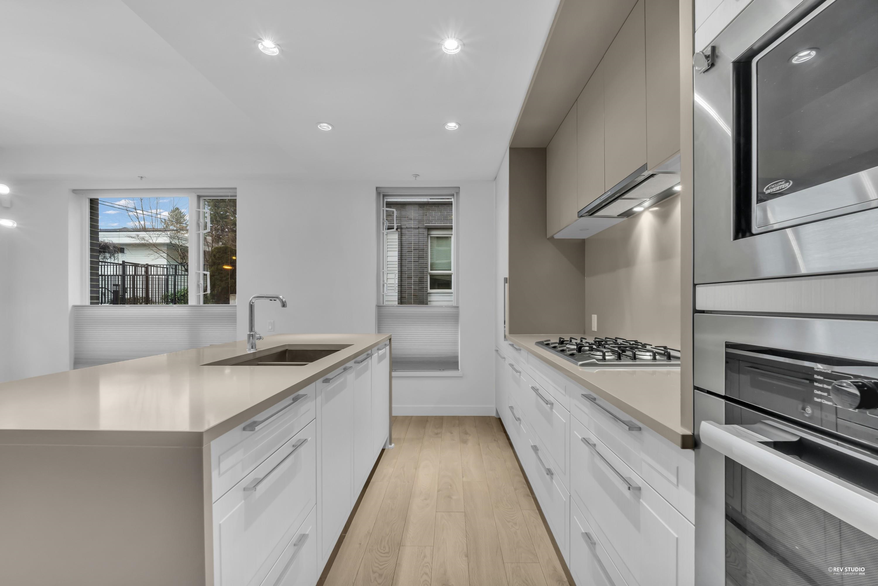 109 6677 CAMBIE STREET, R3108131, BC,