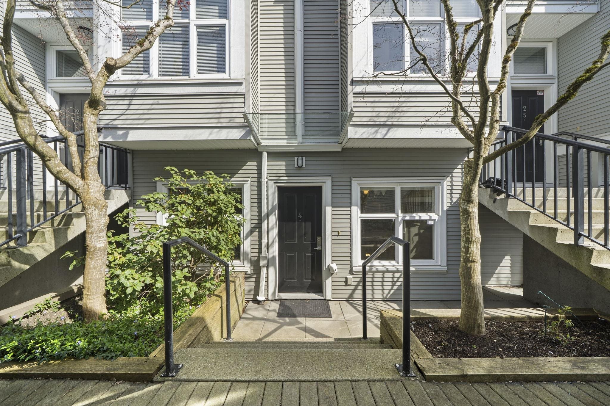 4 1203 MADISON AVENUE, R3108182, BC,