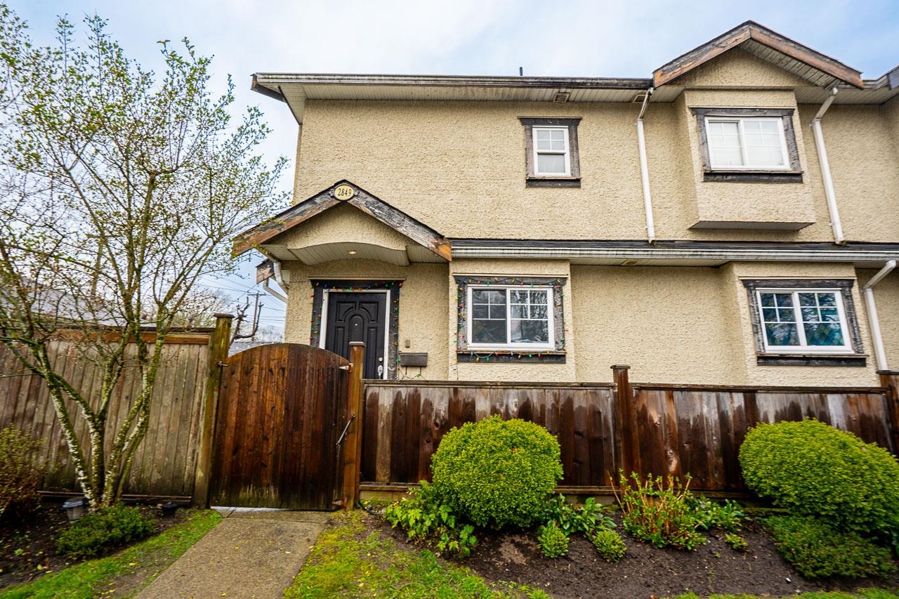 2849 LAKEWOOD DRIVE, Vancouver BC V5N 5P8, R3108207, BC,