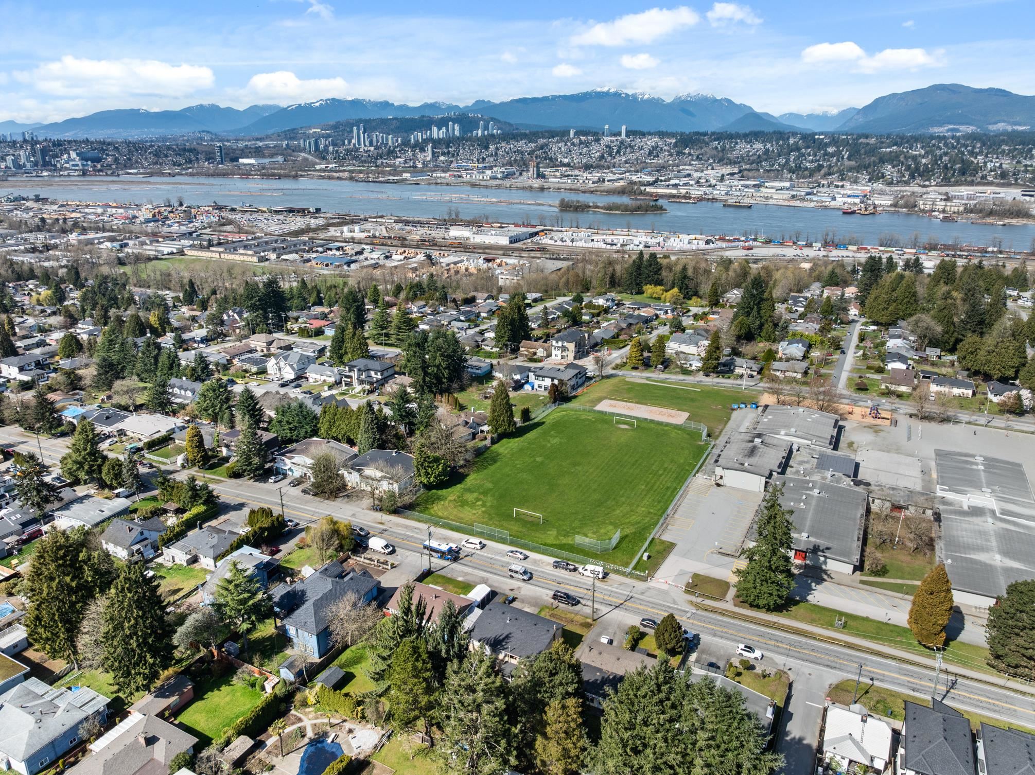 13728 112 AVENUE, Surrey BC V3R 2G3, R3108233, BC,