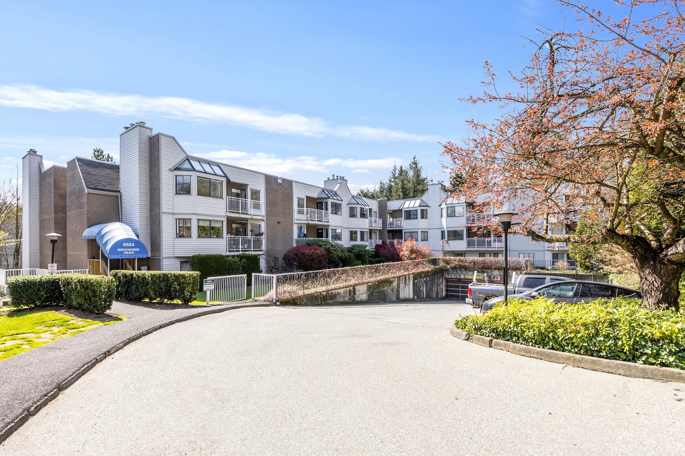 313 9584 MANCHESTER DRIVE, R3108246, BC,