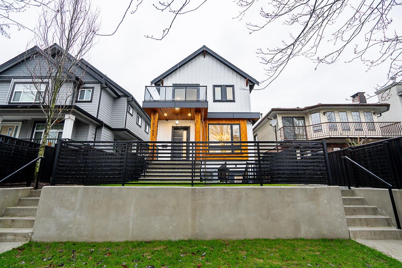 1 2753 NANAIMO STREET, R3108248, BC,