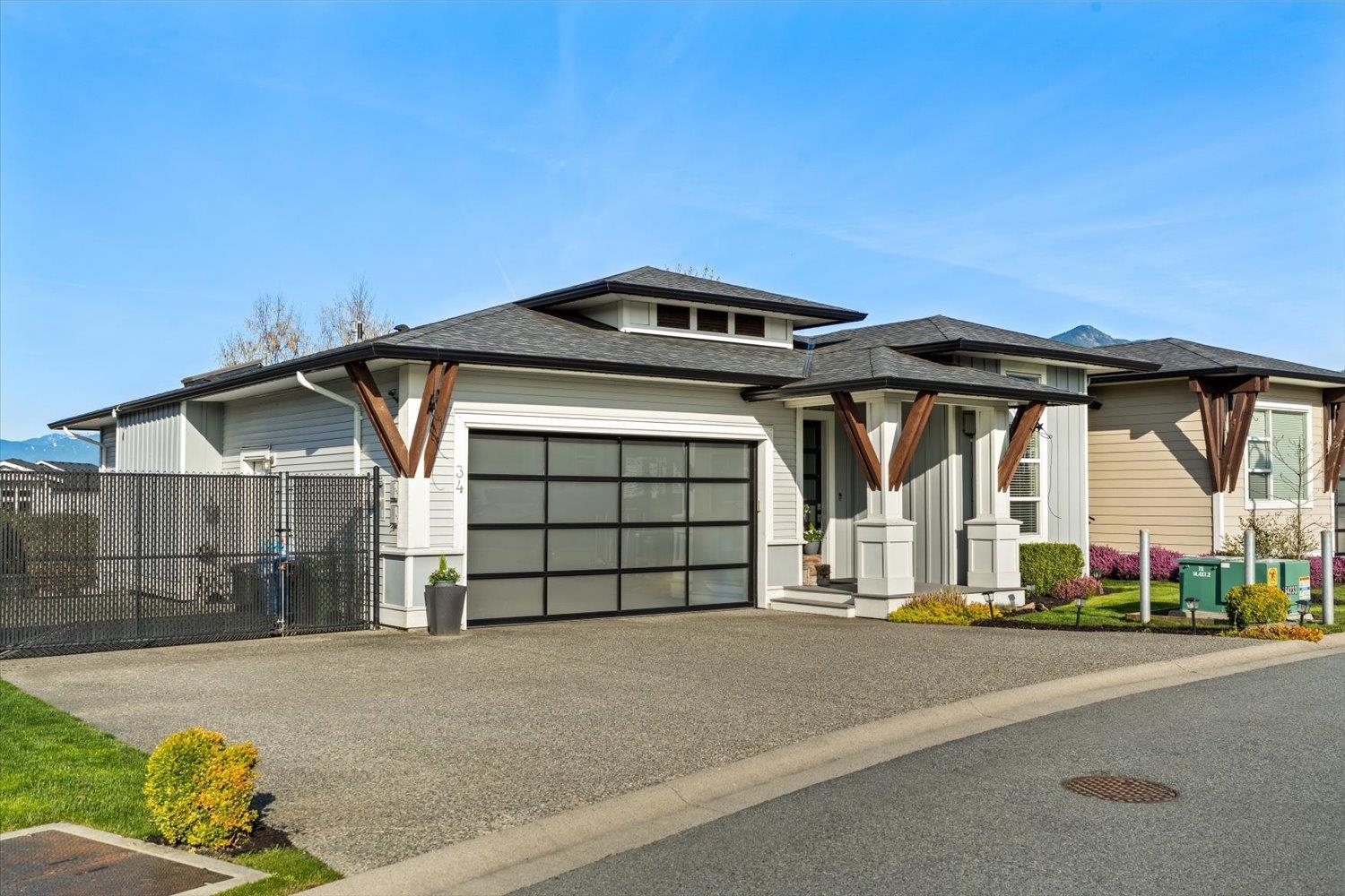 34 46213 HAKWELES ROAD, R3108292, BC,