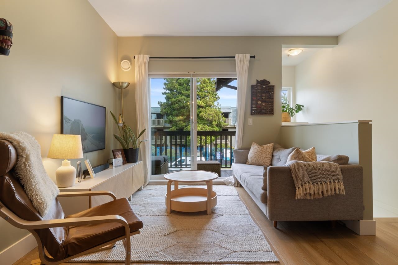 210 4458 ALBERT STREET, R3108324, BC,