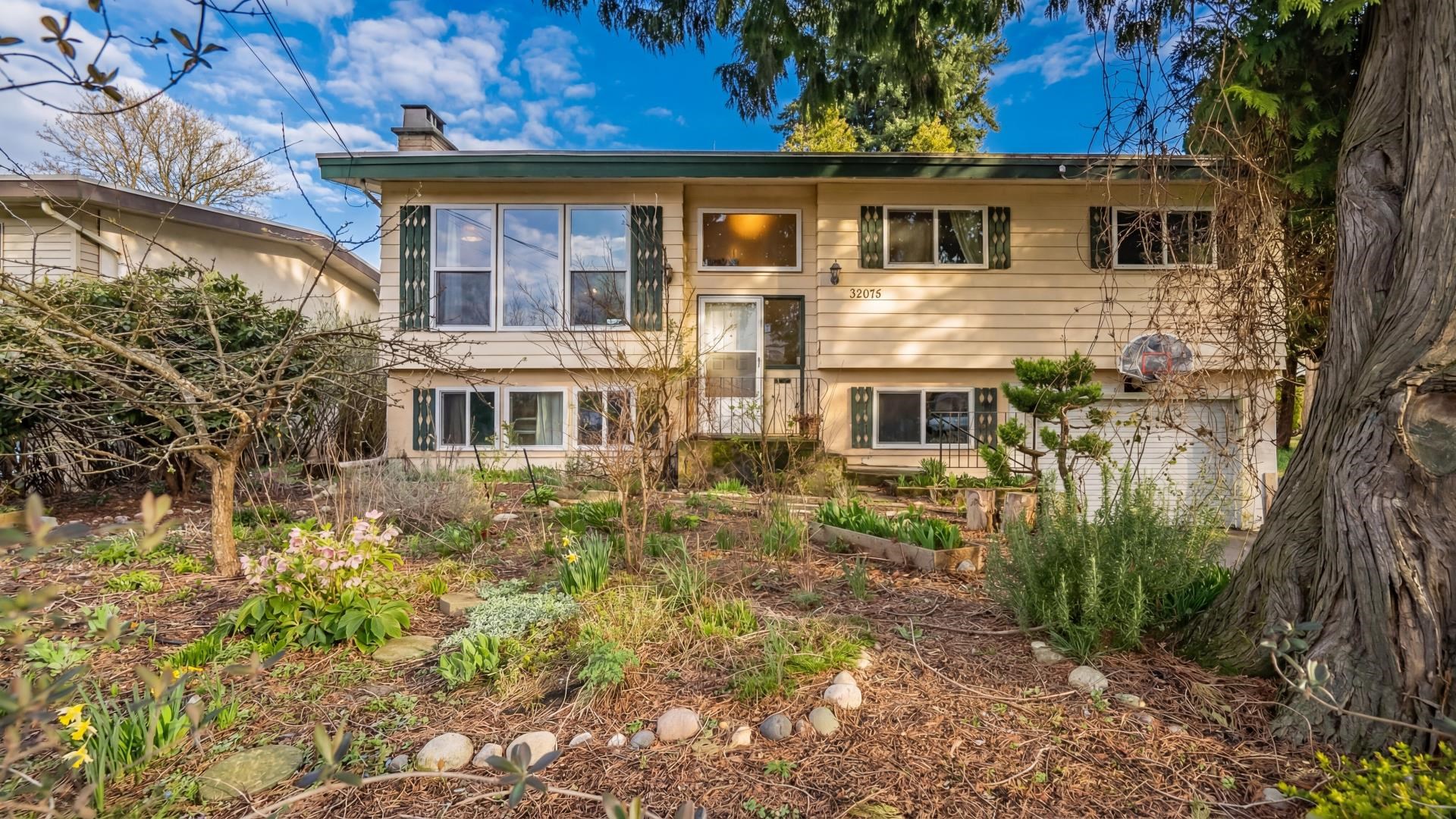 32075 DEBREEN CRESCENT, Abbotsford BC V2T 1H1, R3108377, BC,