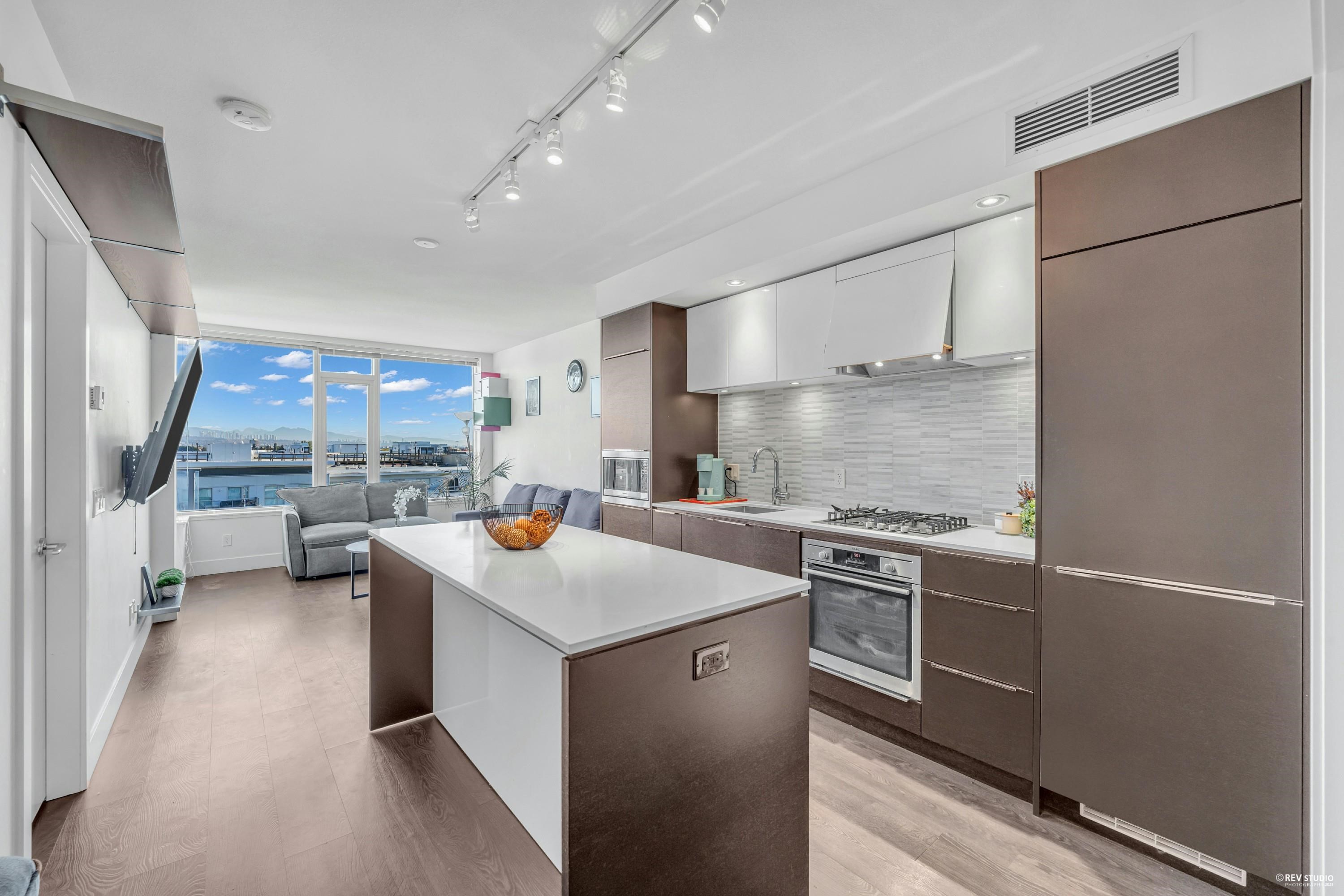 1007 5233 GILBERT ROAD, R3108384, BC,