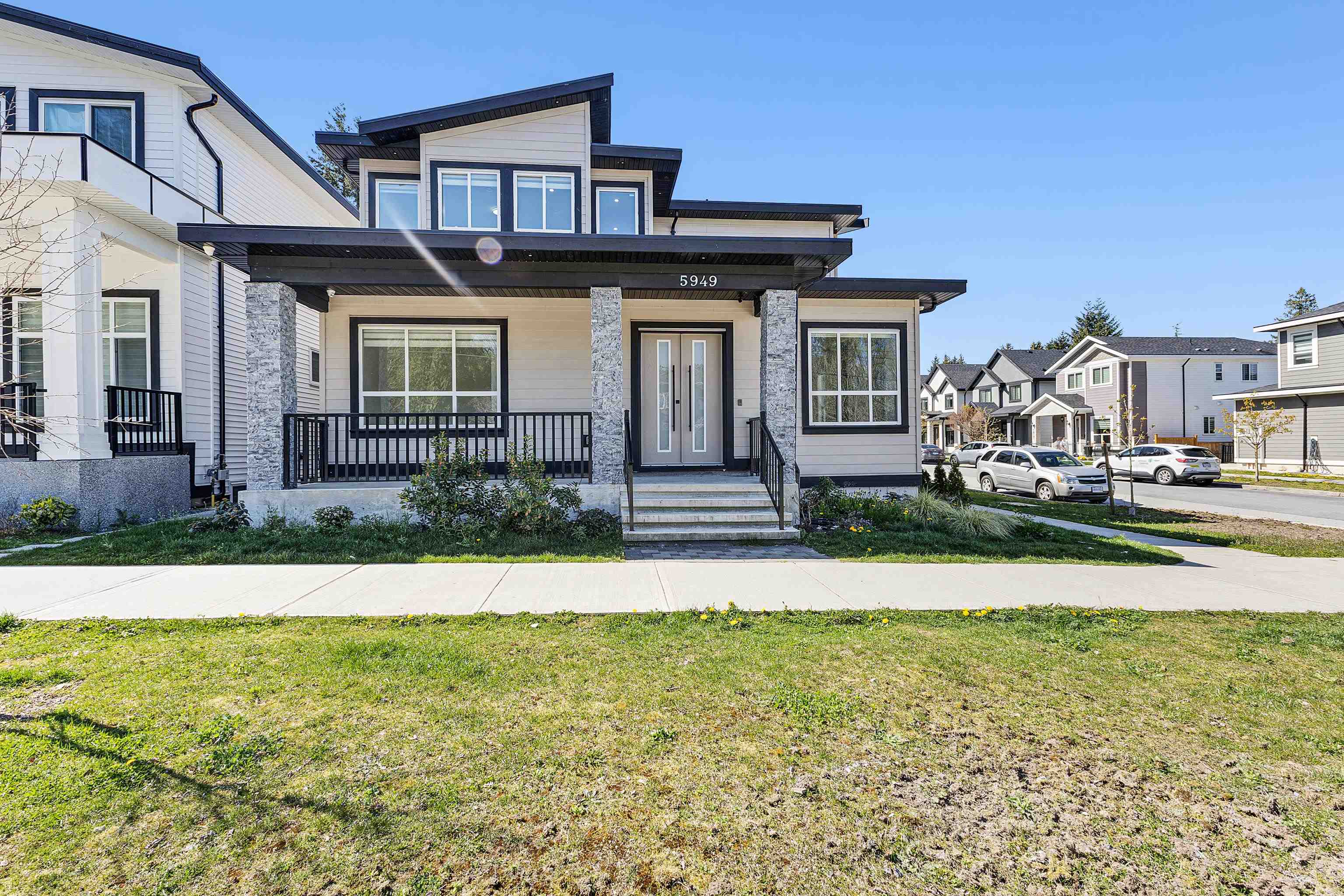 5949 142 STREET, Surrey BC V3X 1C8, R3108408, BC,