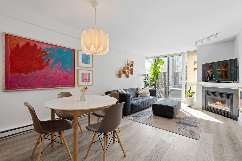 1409 W 6TH AVENUE, Vancouver BC V6H 4E9, R3108433, BC,