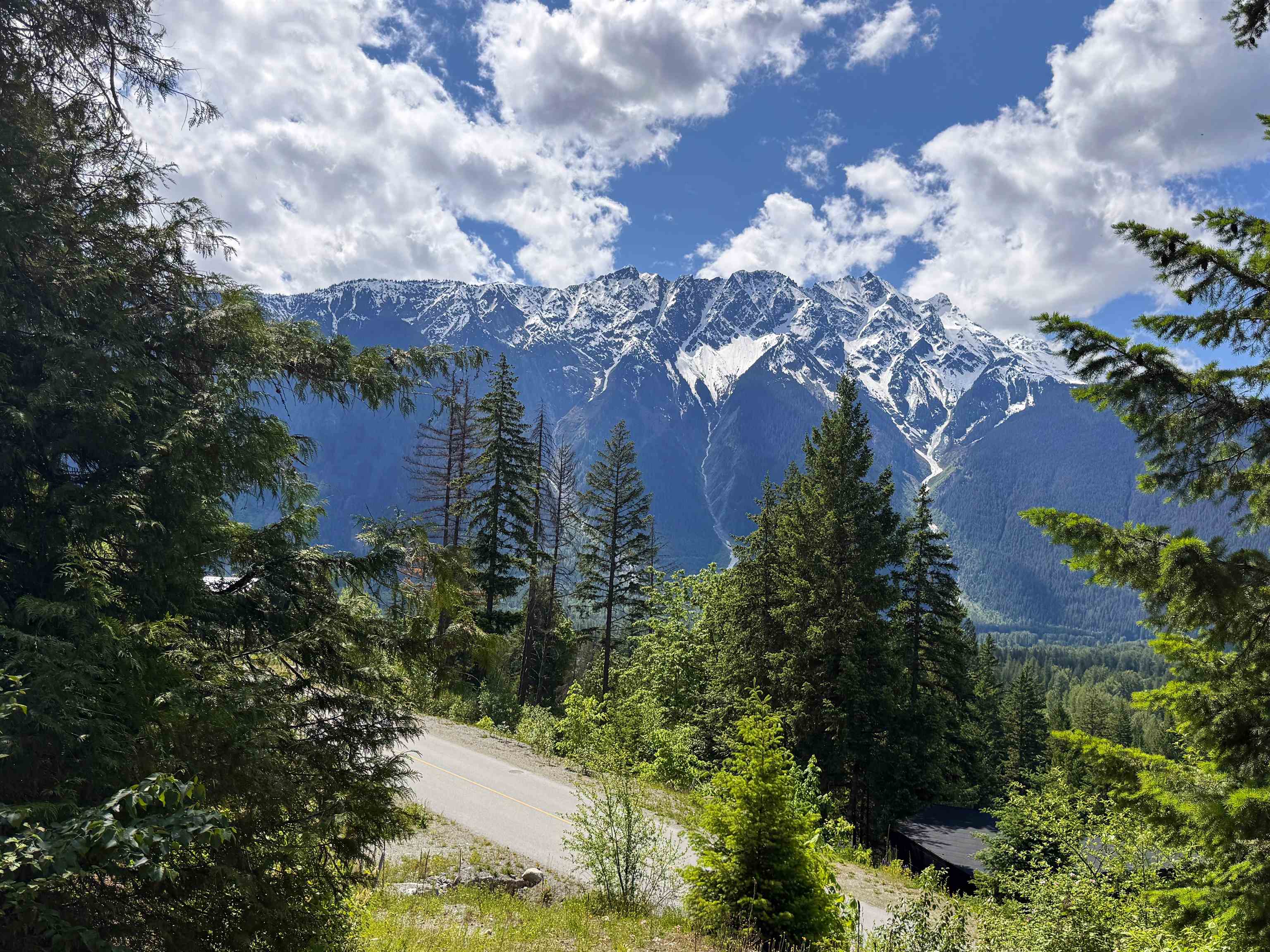 MLS® listing #R3108439 for sale located at 7505 PEBBLE CREEK DRIVE, Pemberton BC V0N 2L3