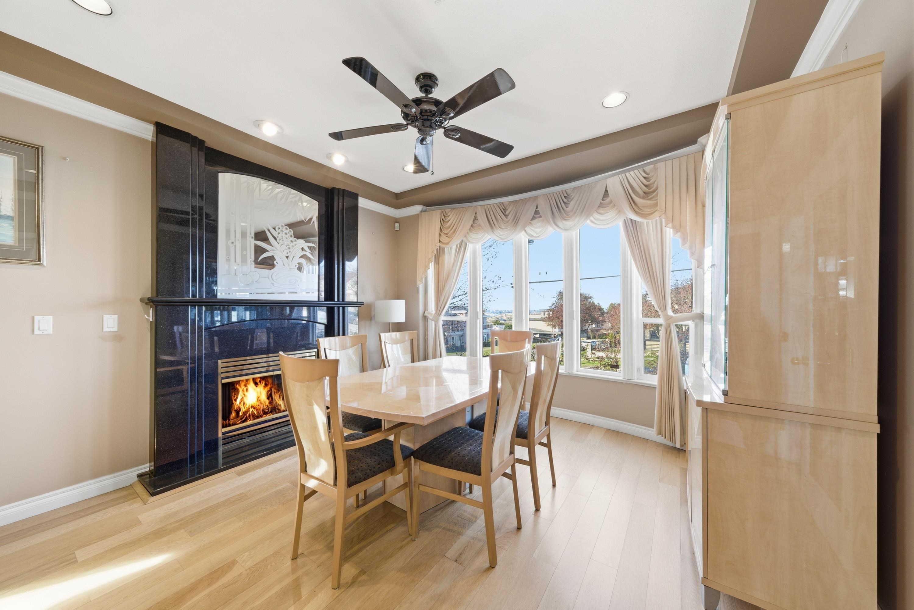 MLS® listing #R3108459 for sale located at 7962 VICTORIA DRIVE, Vancouver BC V5P 4A5