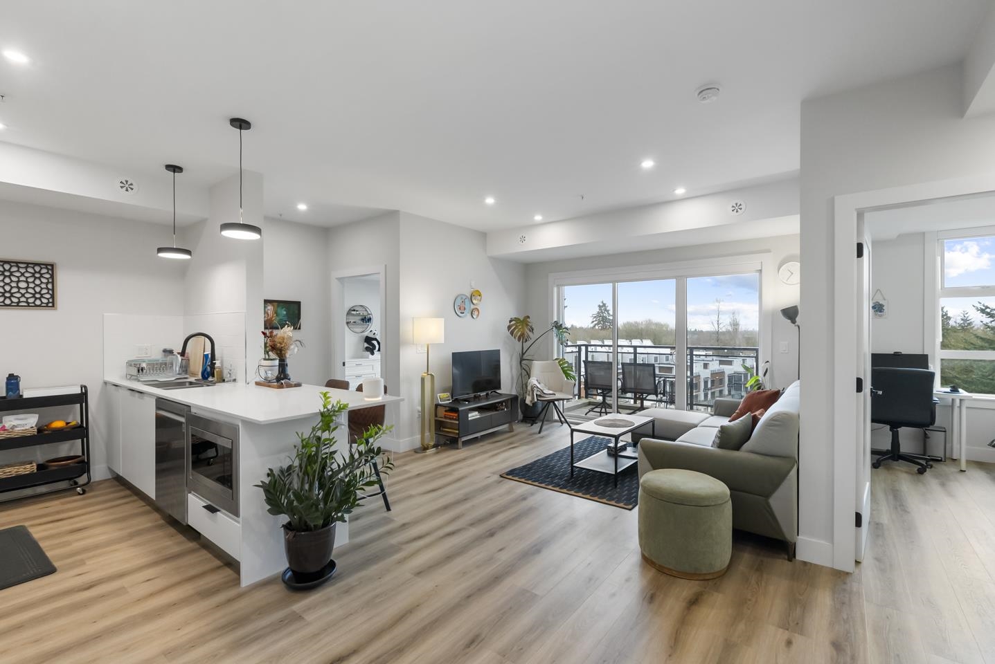 506 6285 KING GEORGE BOULEVARD, R3108594, BC,