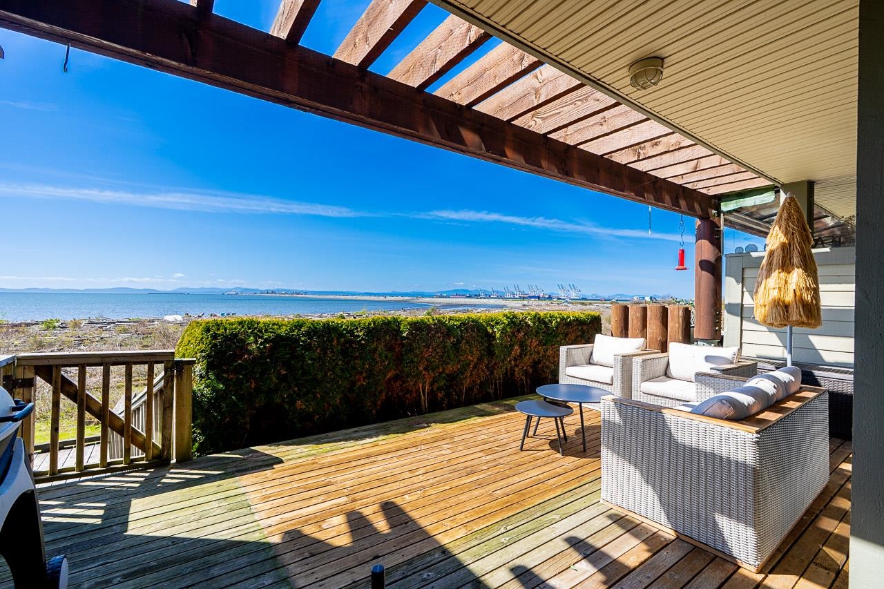 107 1120 TSATSU SHORES DRIVE, R3108611, BC,