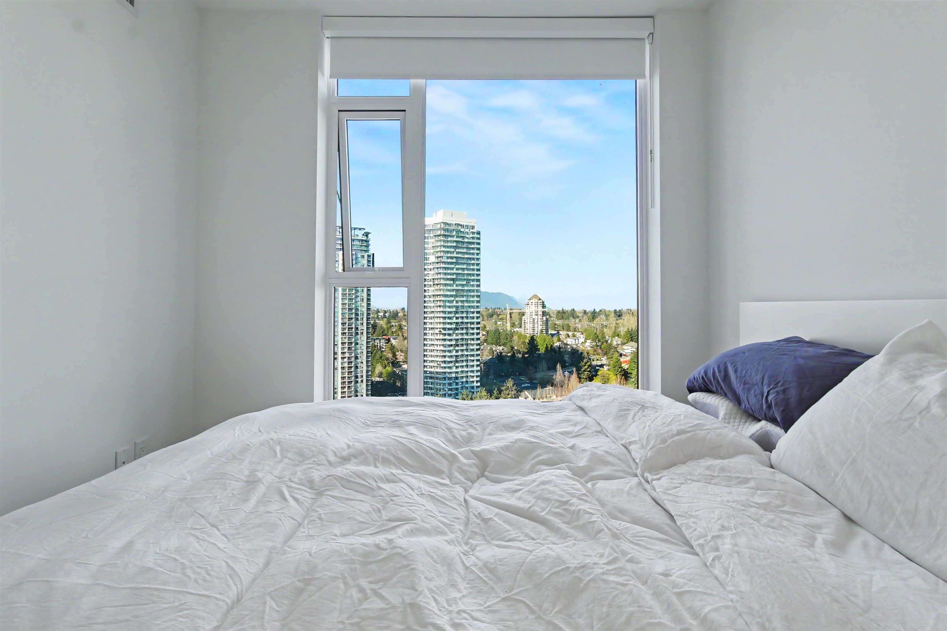 2308 13725 GEORGE JUNCTION, R3108832, BC,