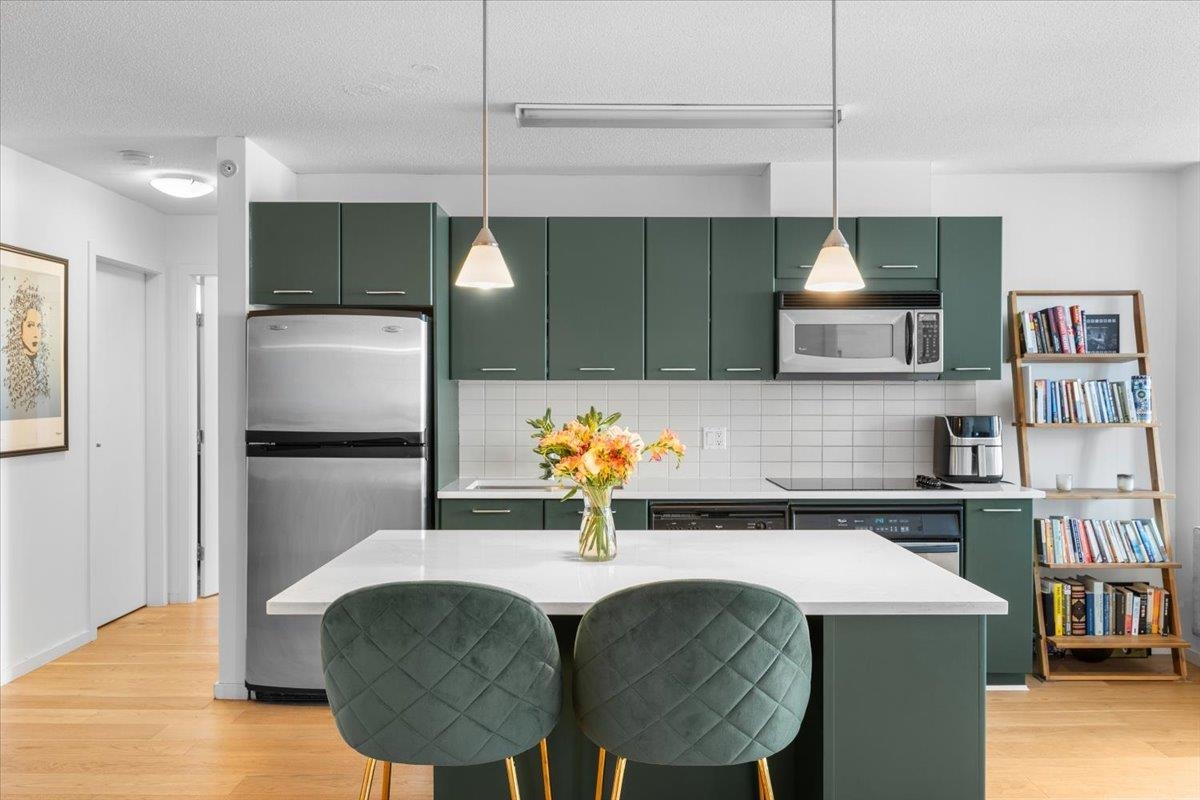 310 1155 SEYMOUR STREET, R3108903, BC,