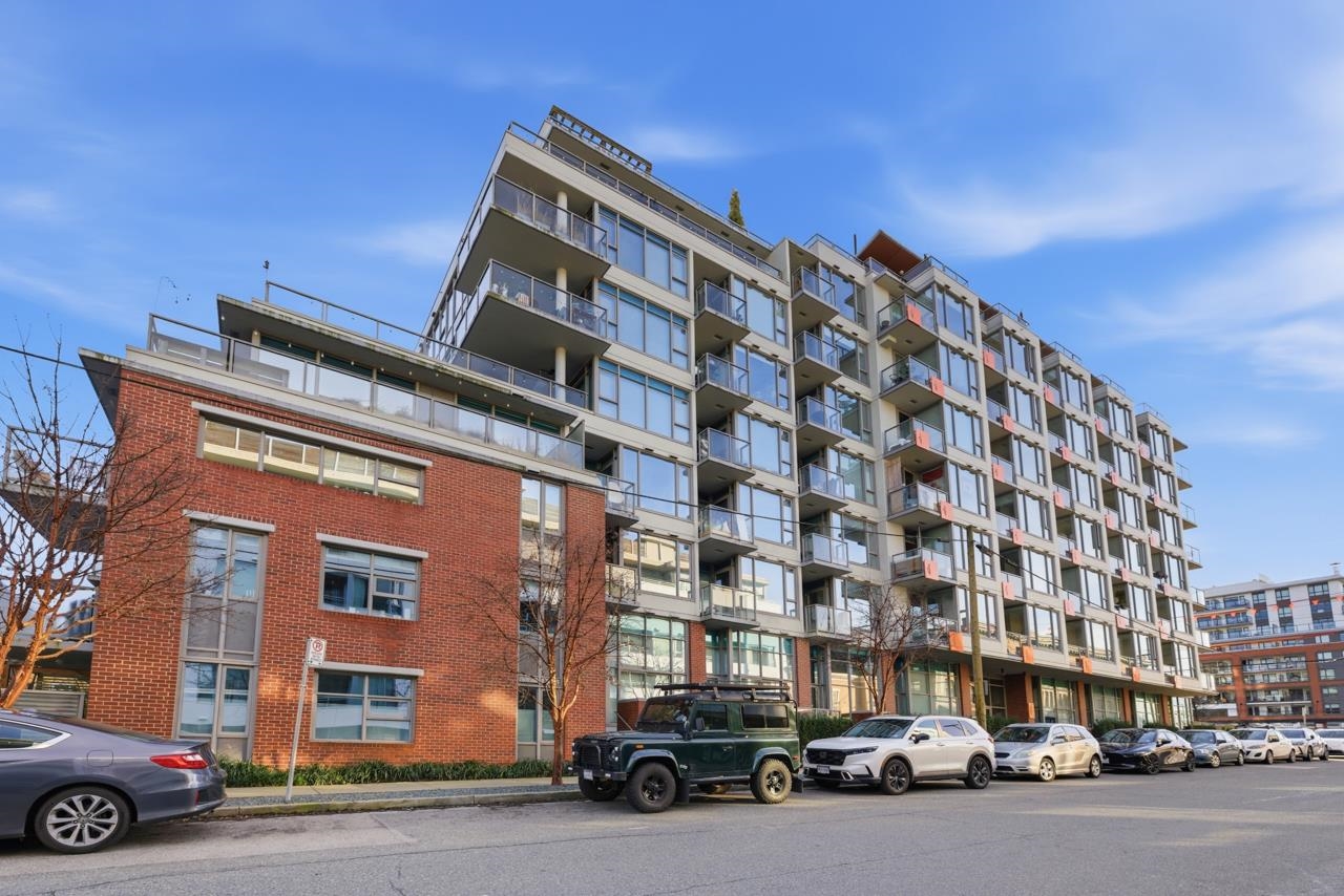 711 250 6 AVENUE, R3108906, BC,