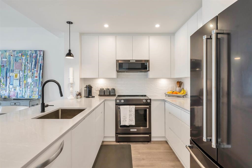 2506 2180 KELLY AVENUE, R3108932, BC,