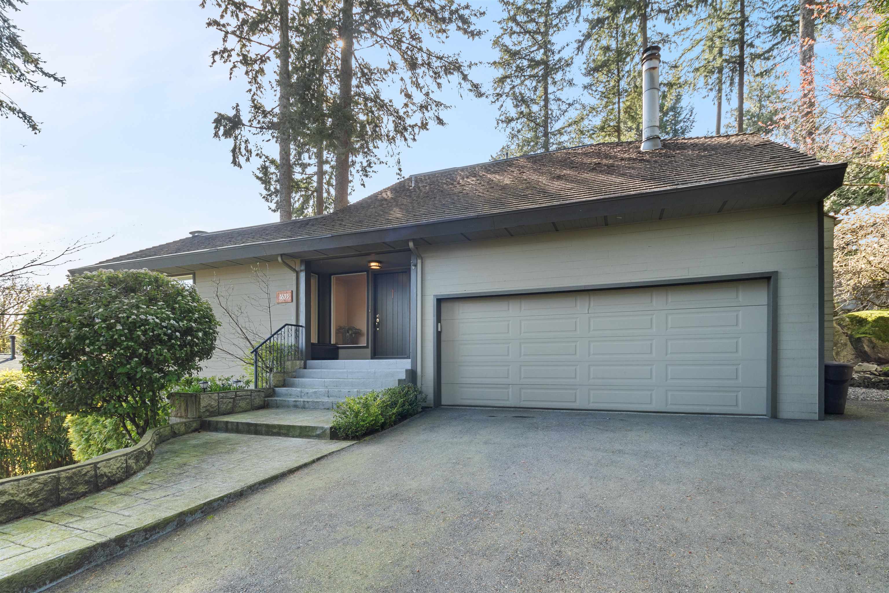 4635 CAULFEILD DRIVE, West Vancouver BC V7W 1E9, R3108946, BC,