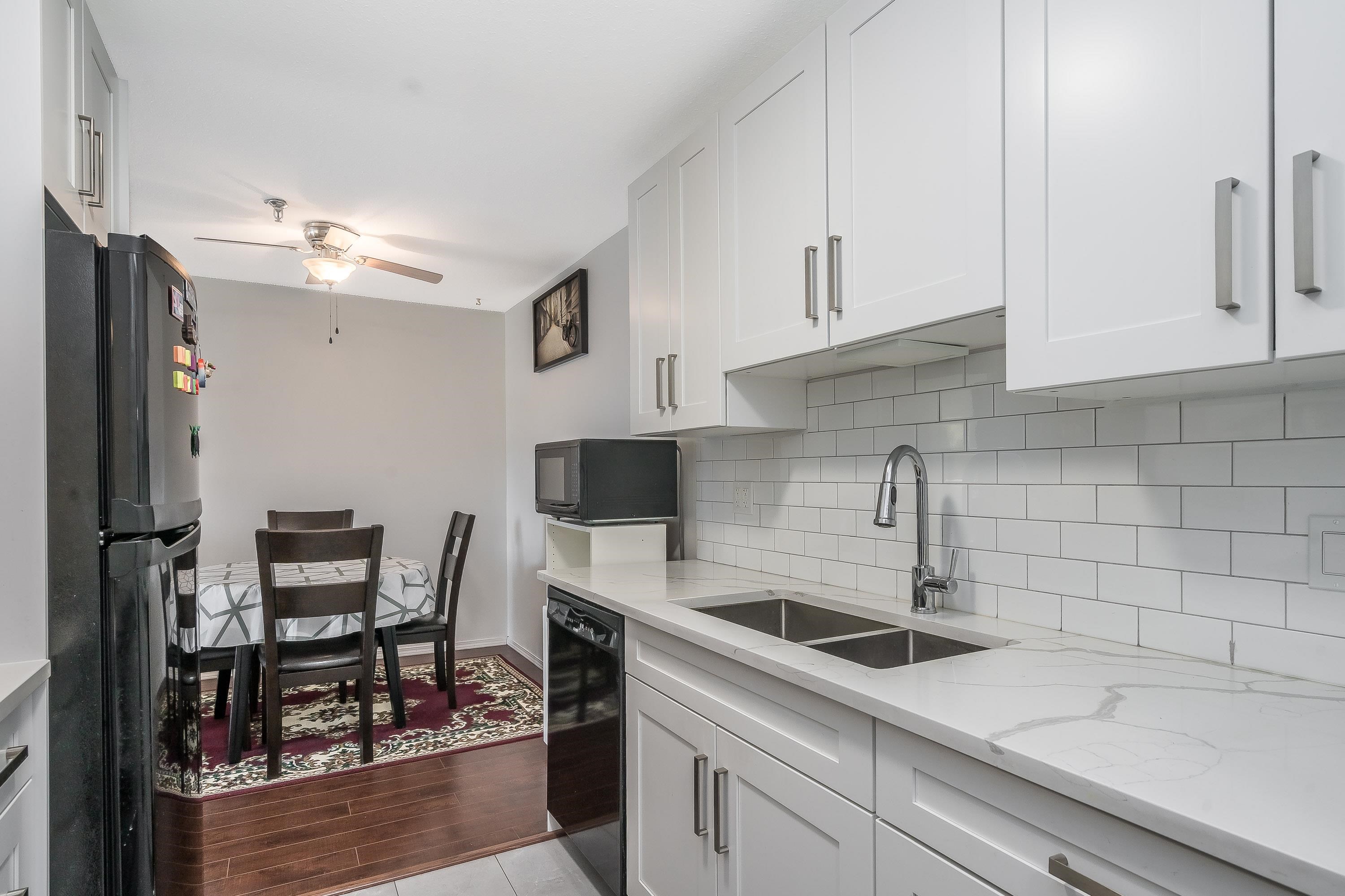 215 33535 KING ROAD, R3109101, BC,